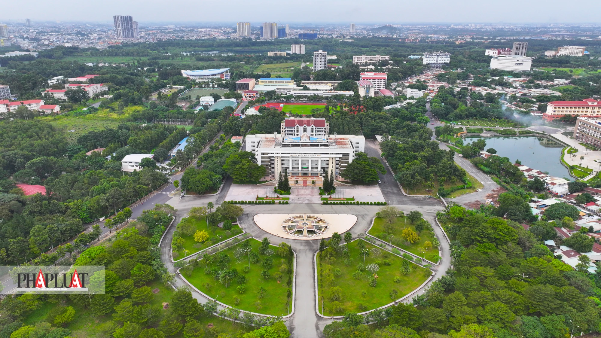 dai-hoc-quoc-gia-36.jpg