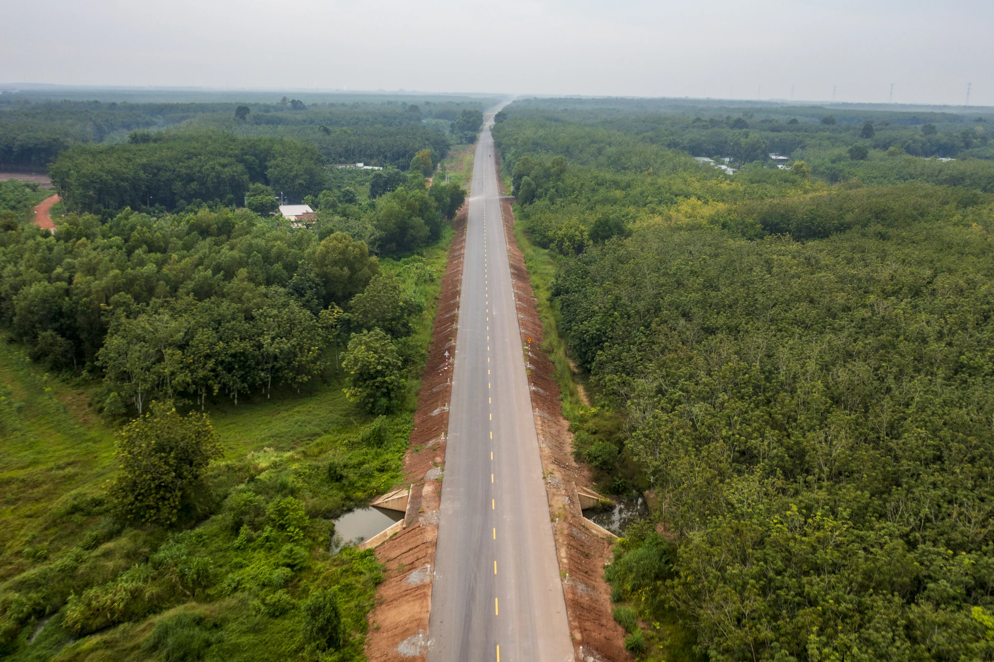 đường hồ chí minh-15.jpg