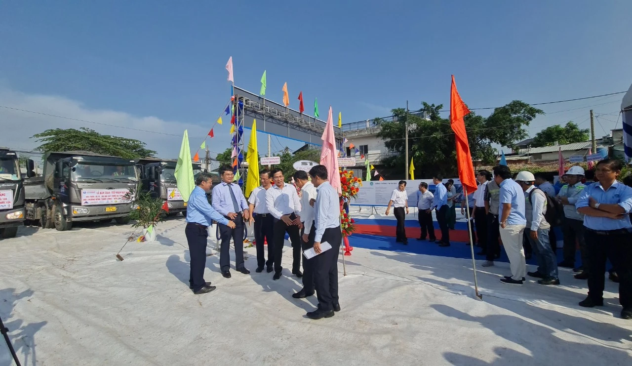 cai-tao-kenh-tham-luong-ben-cat-5.jpg