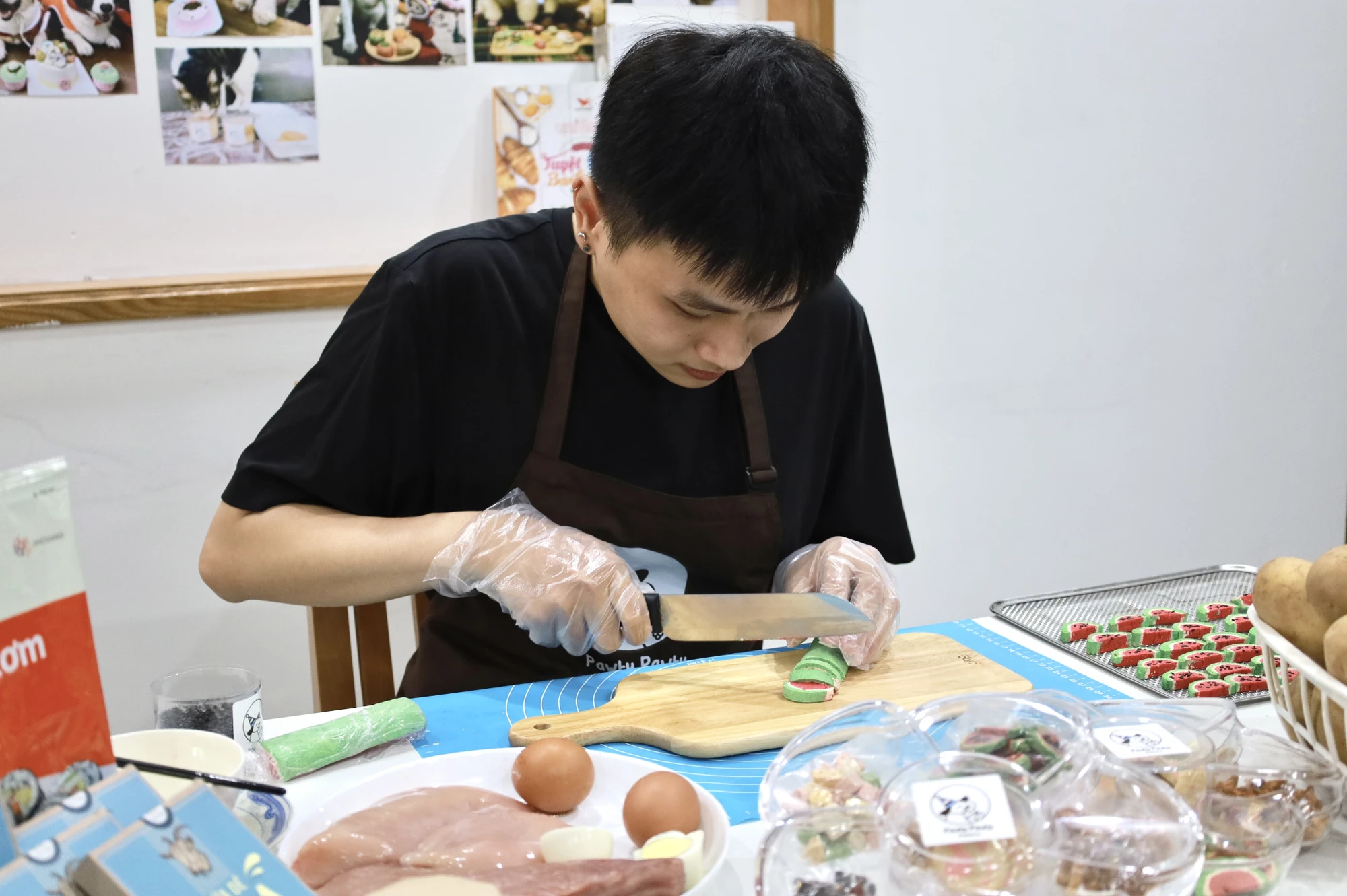 IMG_0035banh-keo-mut-tet-cho-nhung-thuc-khach-4-chan-post0.html.jpg