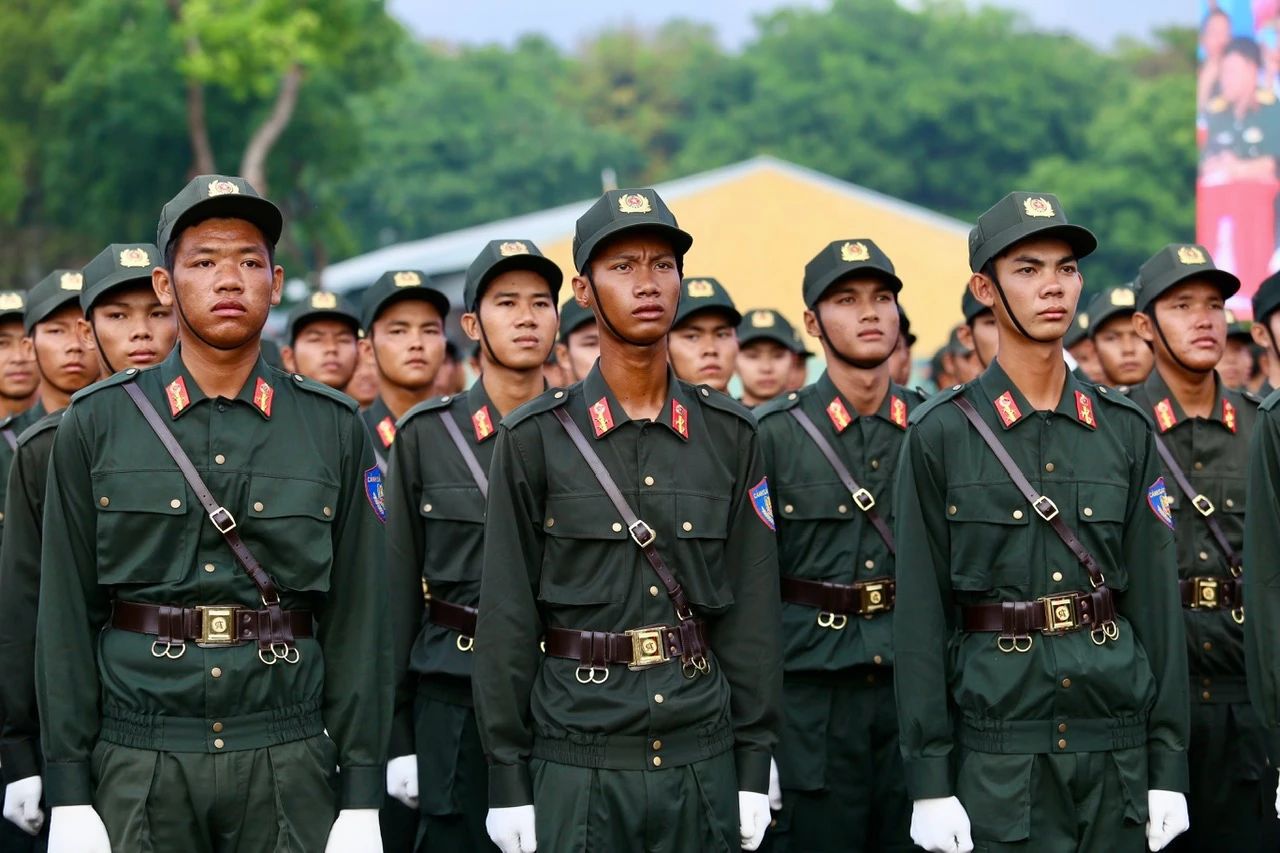 Đang diễn ra tổng hợp luyện các khối lực lượng vũ trang tham gia diễu binh 30-4