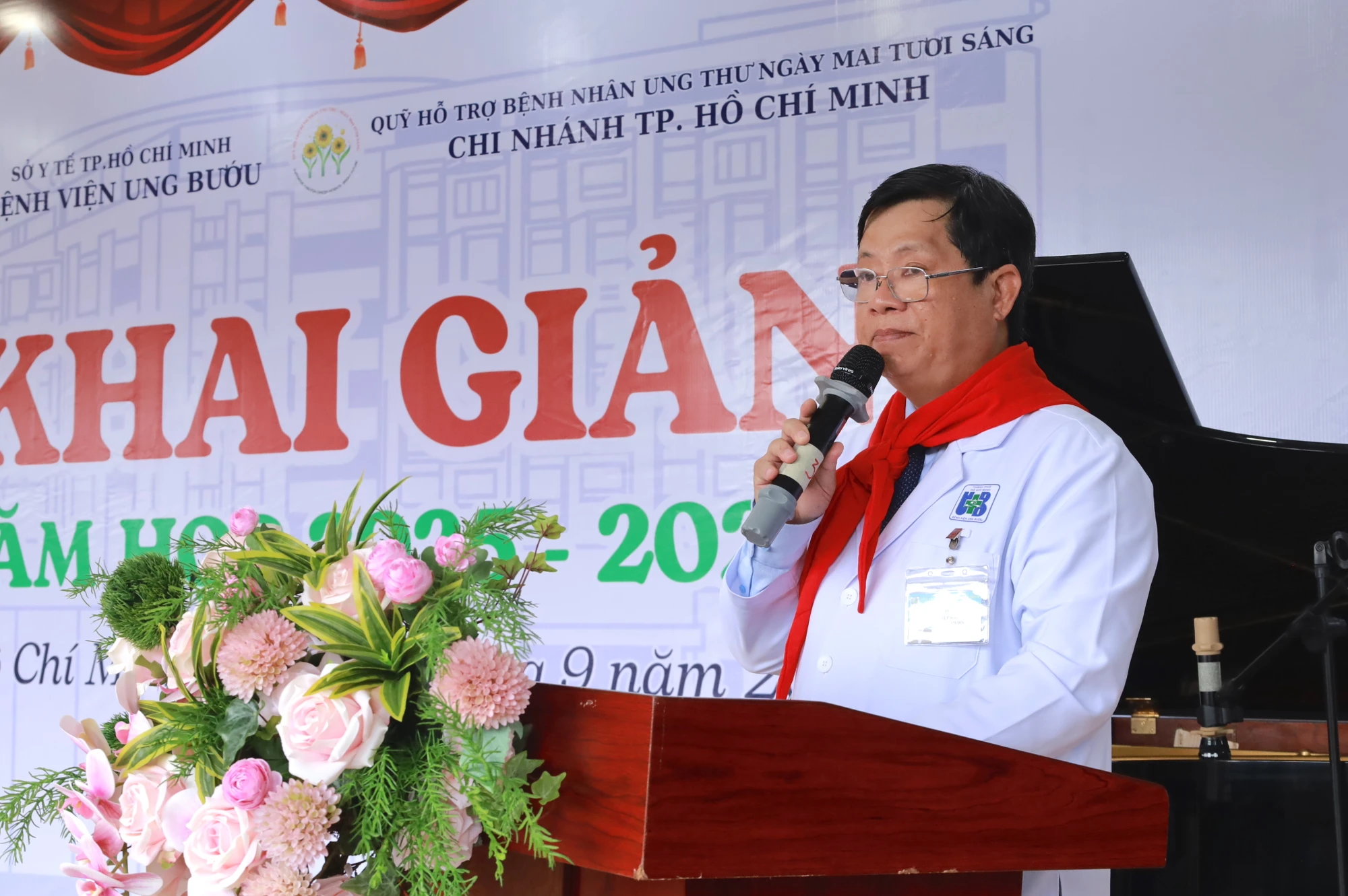 benh-nhi-ung-thu-3.JPG