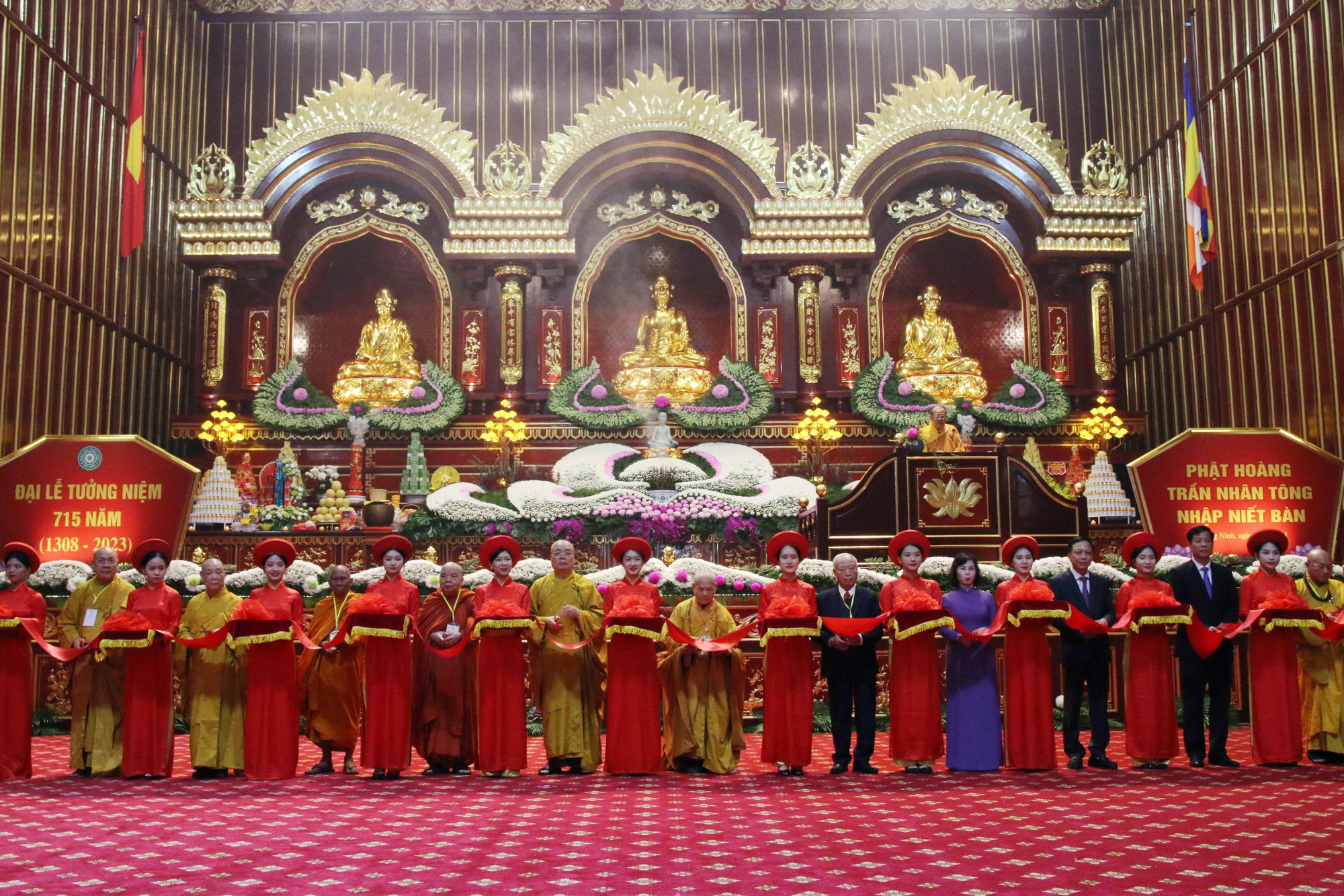 dai-le-tuong-niem-715-nam-phat-hoang-tran-nhan-tong-nhap-niet-ban-va-khanh-thanh-cung-truc-lam-yen-tu-250-ty-dong-11.JPG