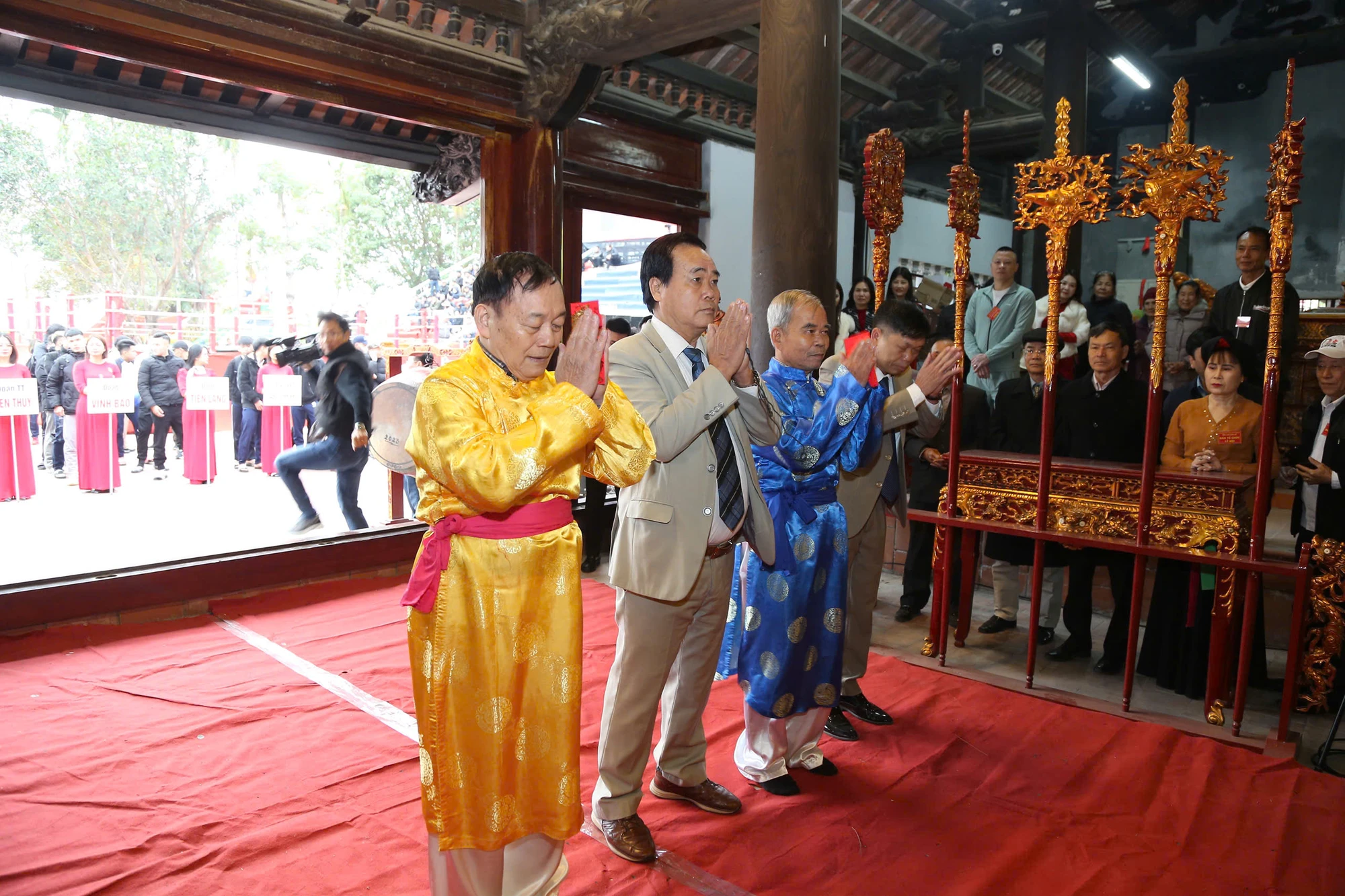 doc-dao-le-hoi-vat-co-tu-thoi-nha-tran-o-hai-phong-2.jpg