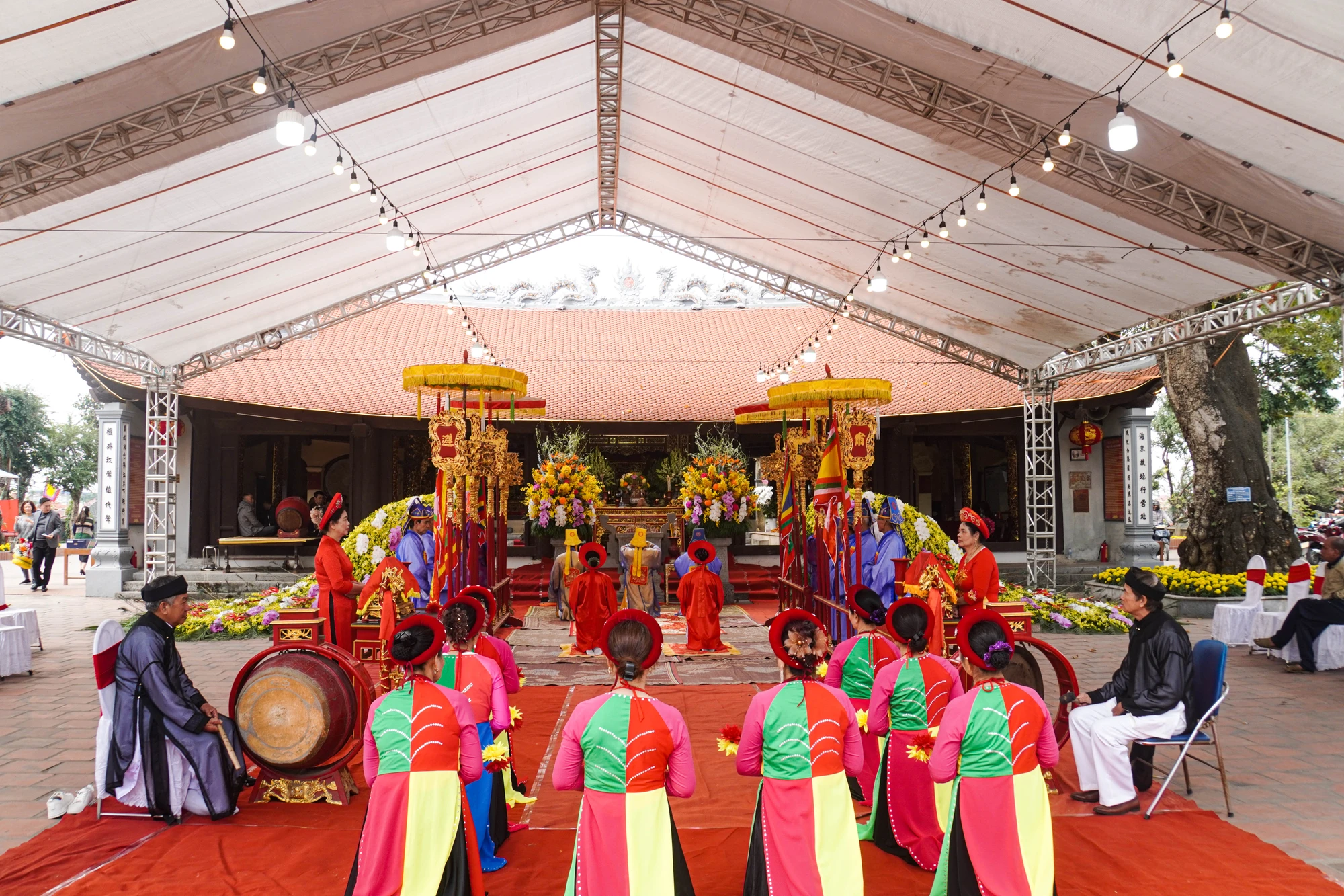 nhung-di-vat-co-vat-dac-biet-trong-cum-di-tich-lich-su-tu-luong-xam-can-cu-ban-doanh-ngo-quyen-nam-938-2.jpg