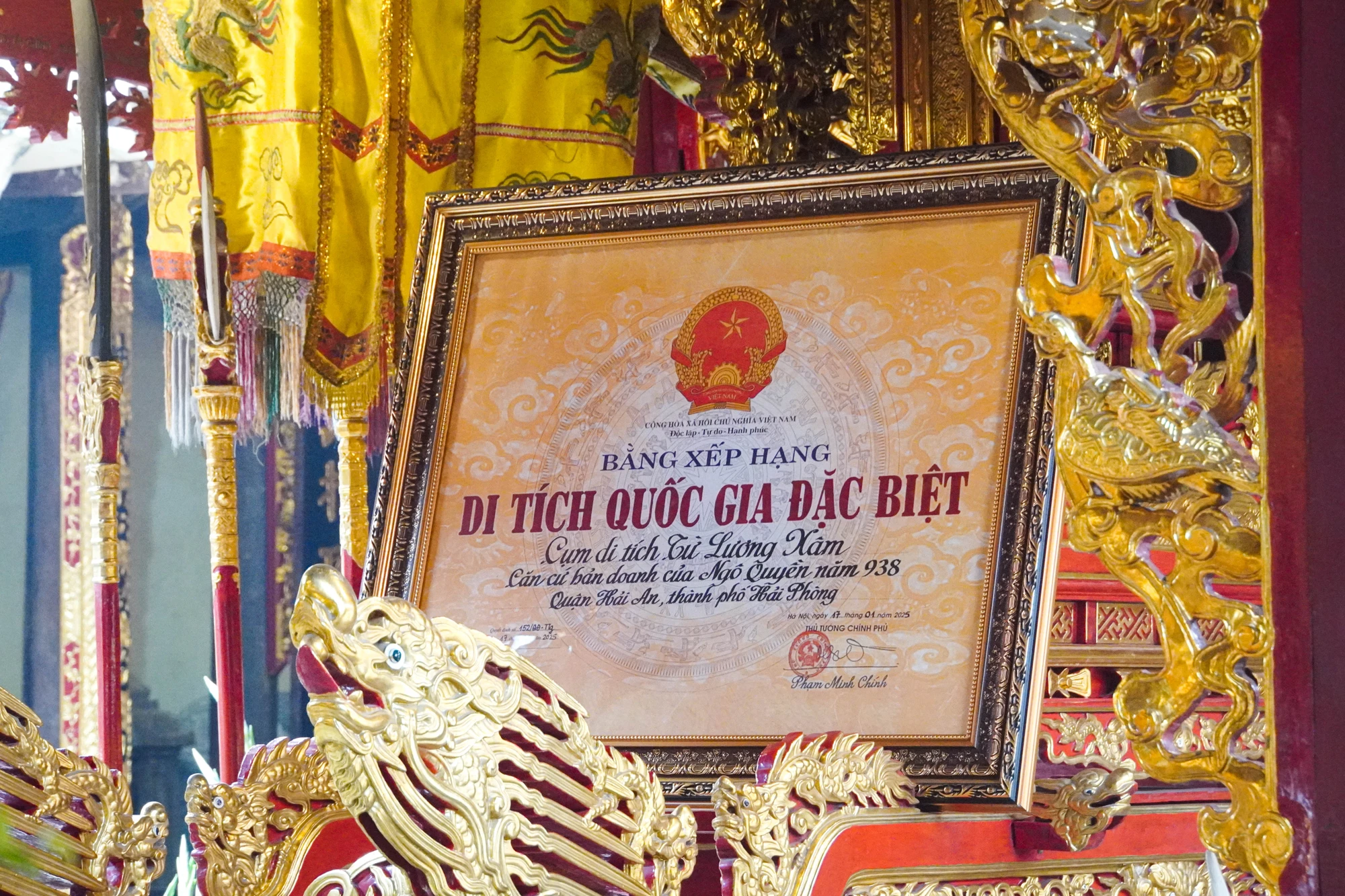 nhung-di-vat-co-vat-dac-biet-trong-cum-di-tich-lich-su-tu-luong-xam-can-cu-ban-doanh-ngo-quyen-nam-938-9.jpg