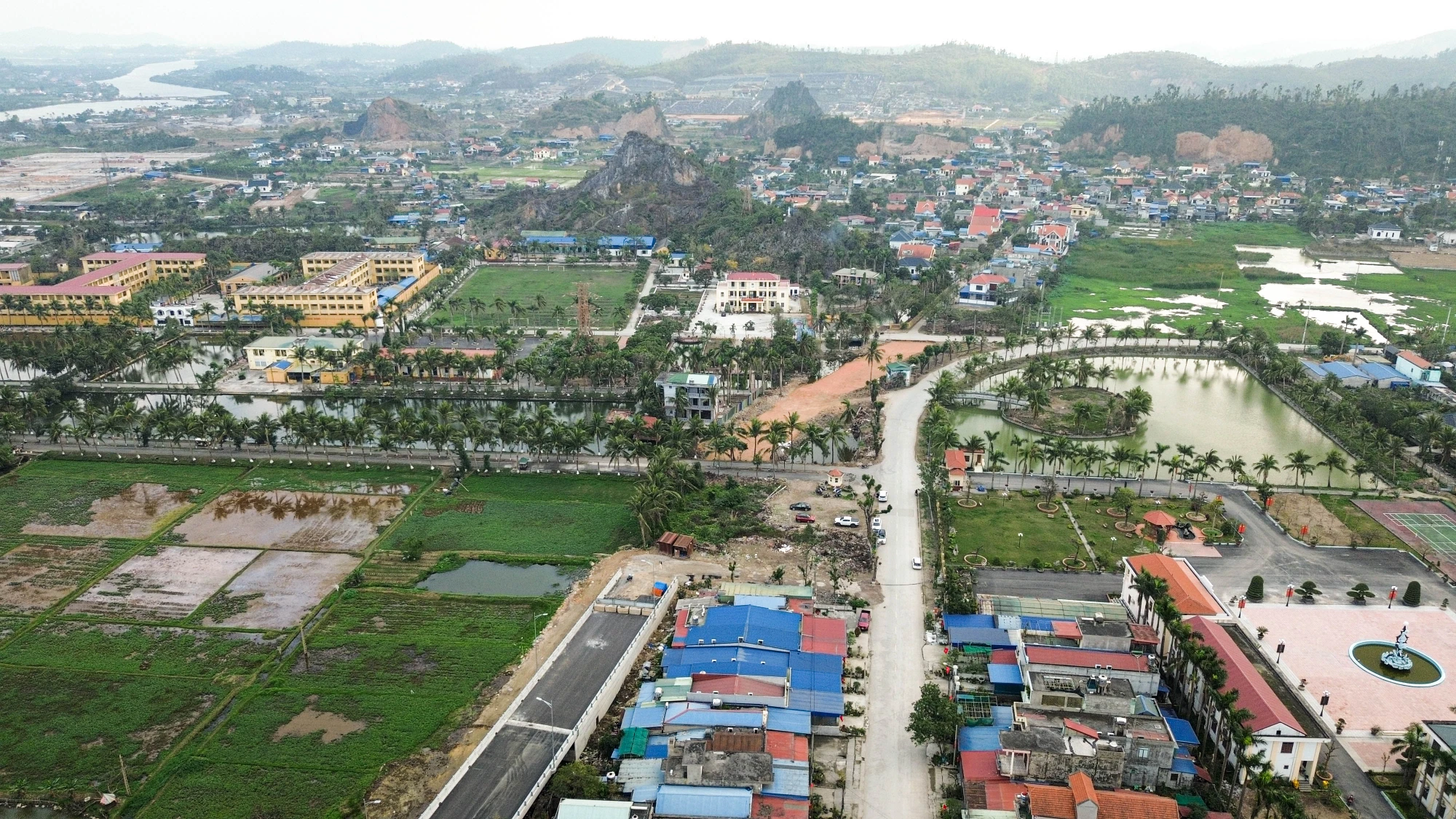 hinh-hai-cau-lai-xuan-noi-hai-phong-quang-ninh-da-hoan-thien-nhung-chua-the-dua-vao-su-dung-6.jpg