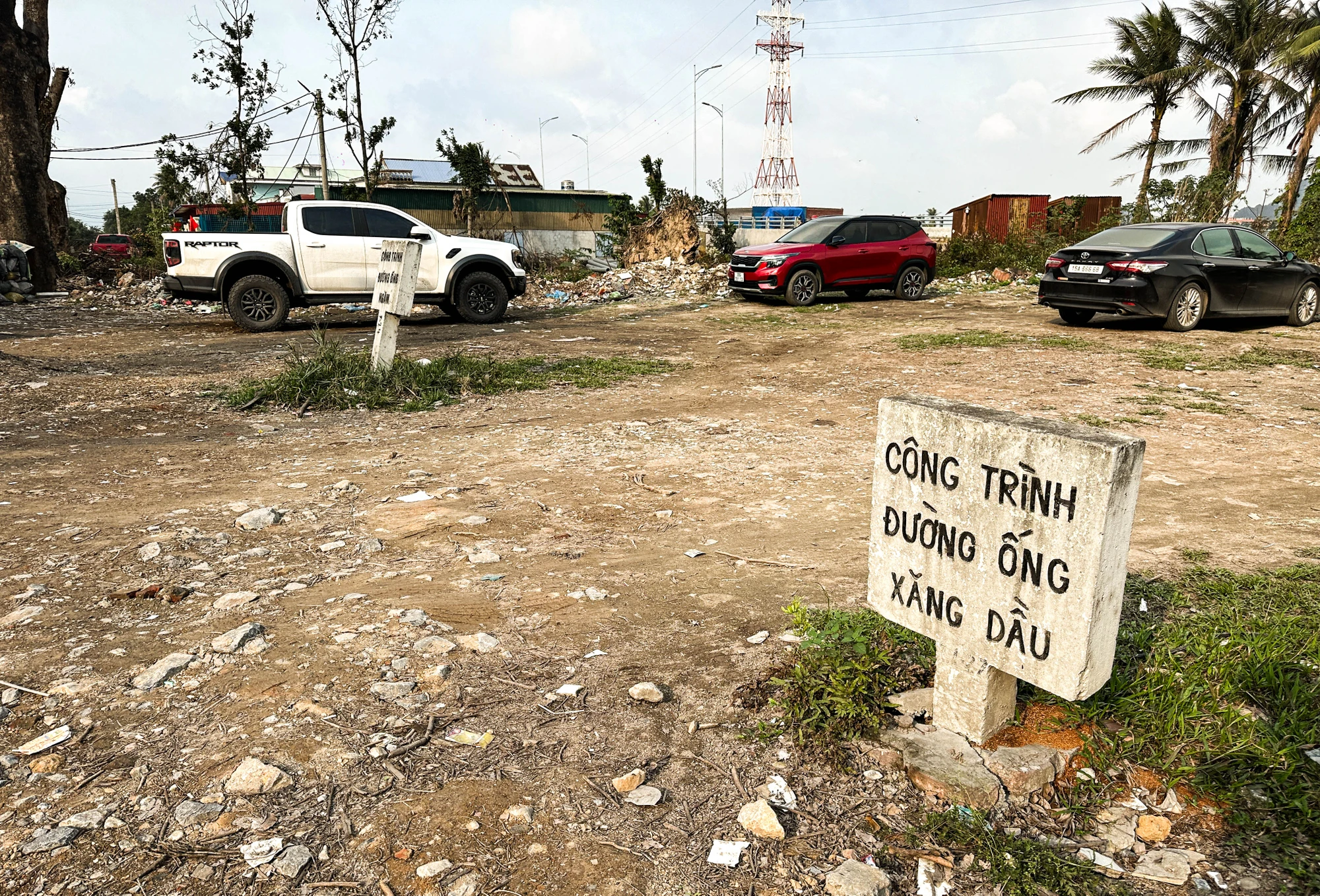hinh-hai-cau-lai-xuan-noi-hai-phong-quang-ninh-da-hoan-thien-nhung-chua-the-dua-vao-su-dung-8.jpg