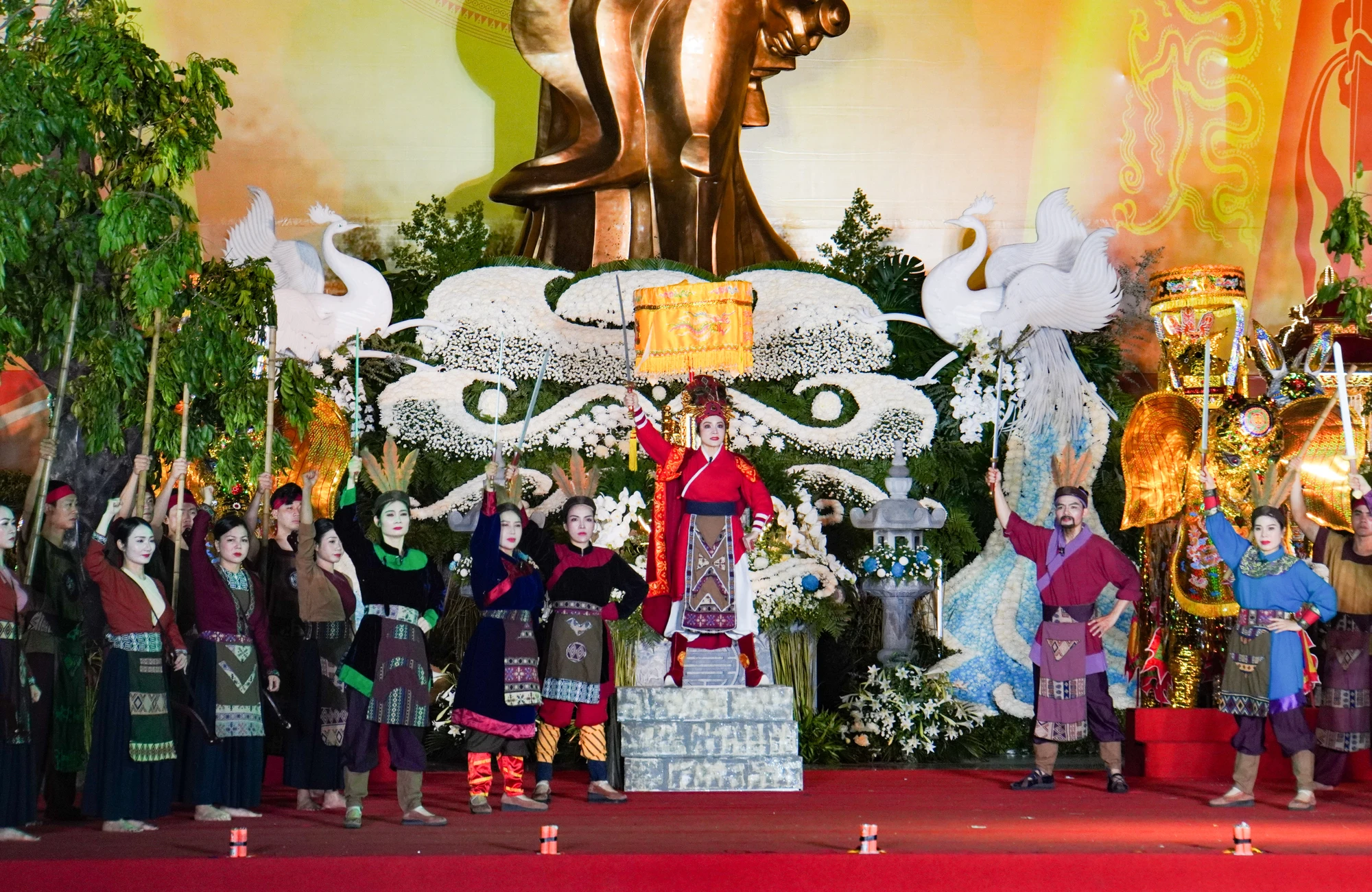 hai-phong-khai-mac-le-hoi-truyen-thong-nu-tuong-le-chan-nam-2026-12.JPG