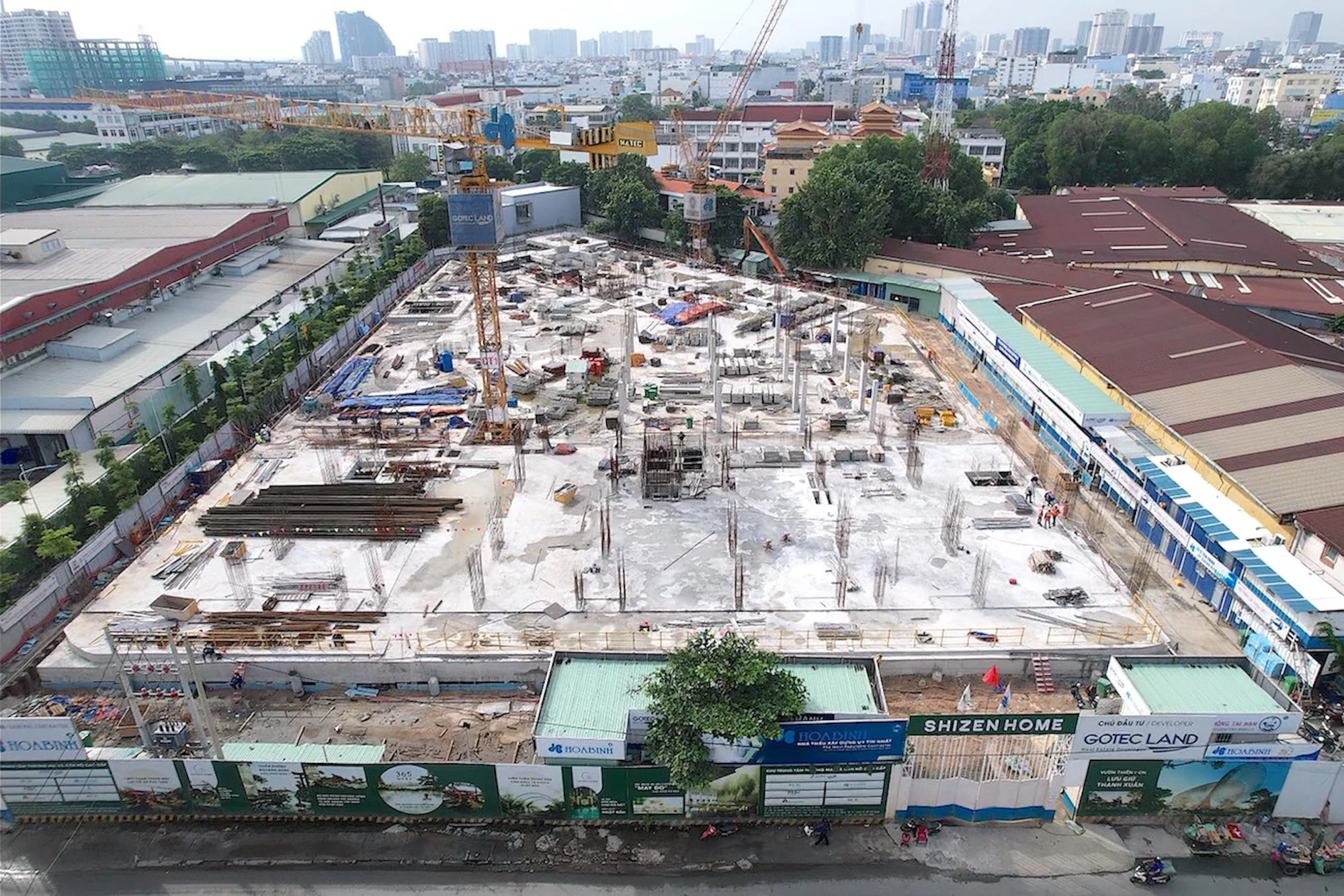 Dự án này của Gotec Land đã xây dựng xong móng, hầm và tầng 1 nhưng phải đợi cấp phép mở bán. Ảnh: QH Dự án này của Gotec Land đã xây dựng xong móng, hầm và tầng 1 nhưng phải đợi cấp phép mở bán. Ảnh: QH