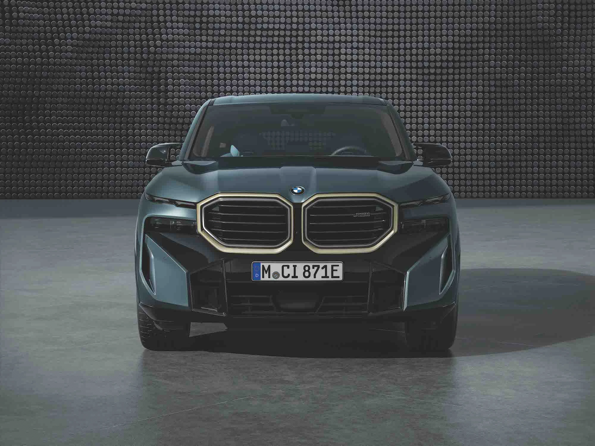 BMWW-Thaco-hybrib.jpg