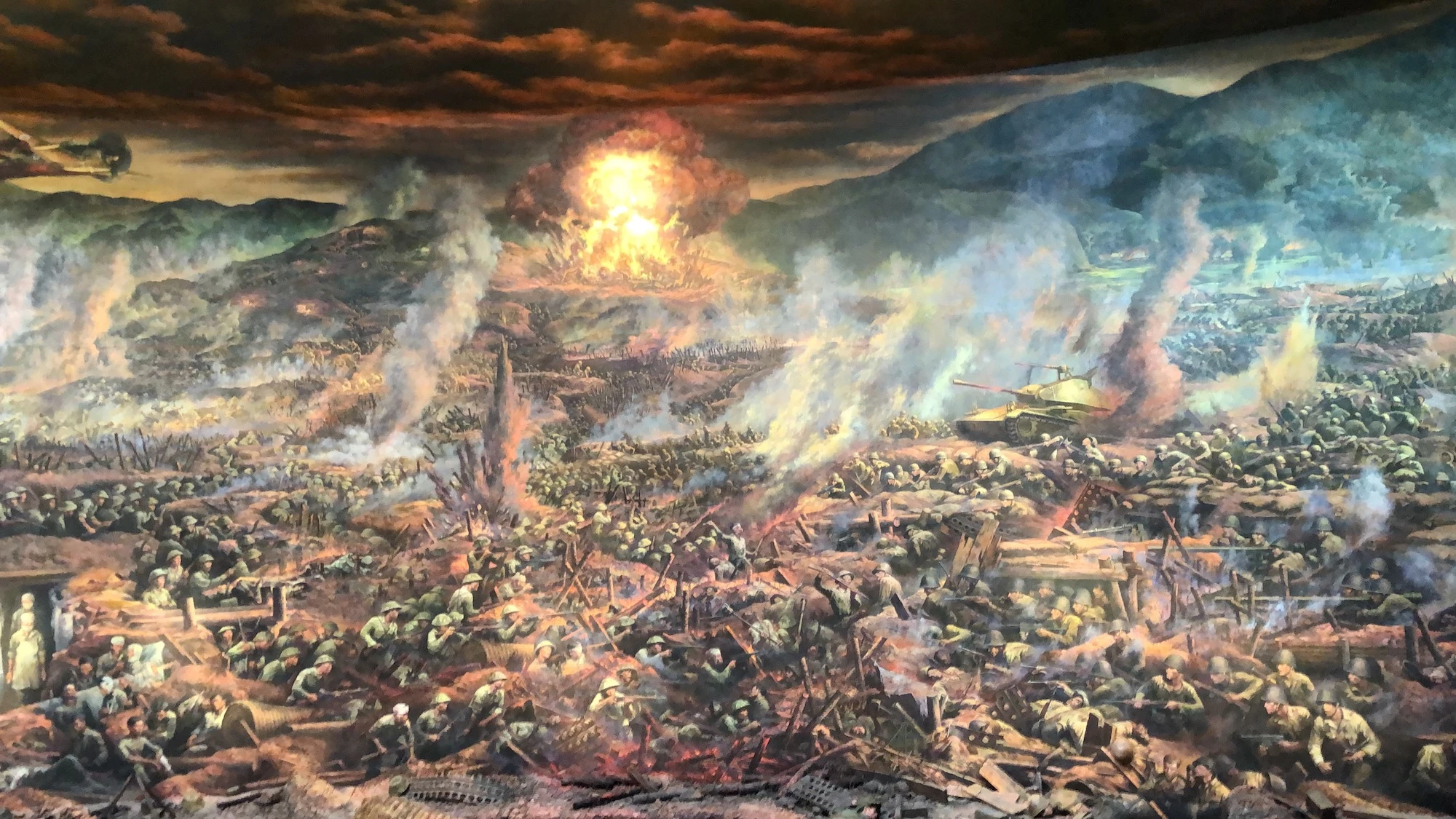 buc-tranh-tran-chien-Dien-Bien-Phu10.JPG