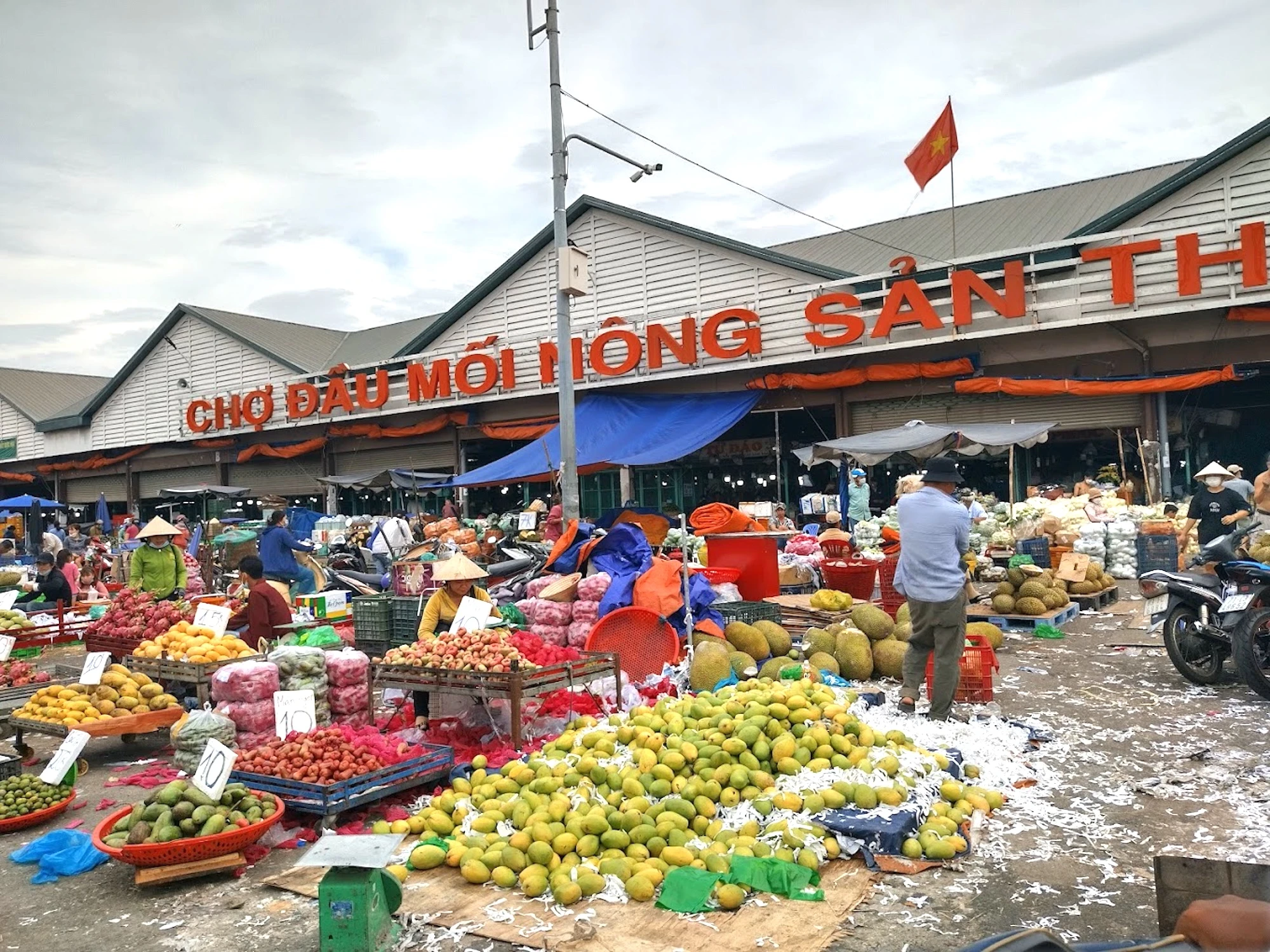 cho-dau-moi-thu-duc.jpg