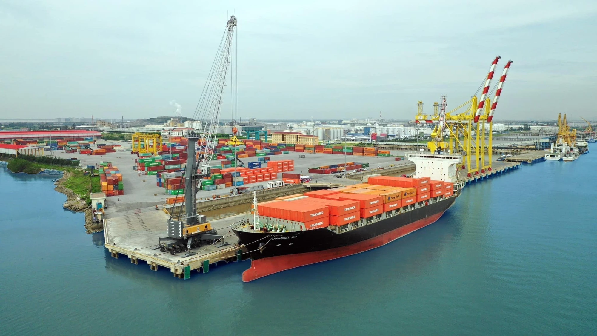 gia-xang-dau-logistics6.jpg