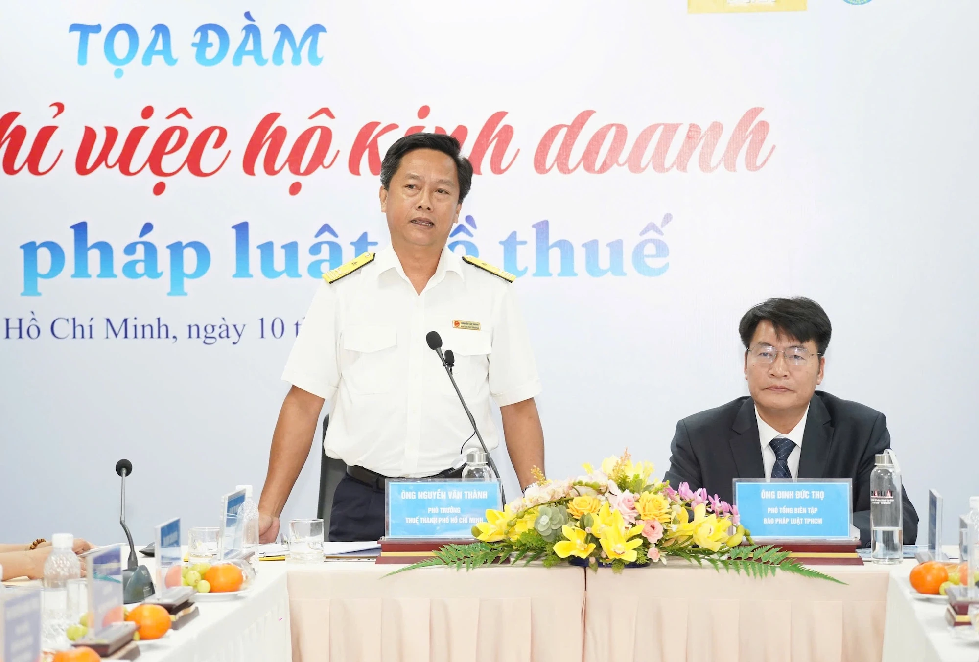 Nhận tiền tip qua tài khoản: Hộ kinh doanh có phải đóng thuế? 
