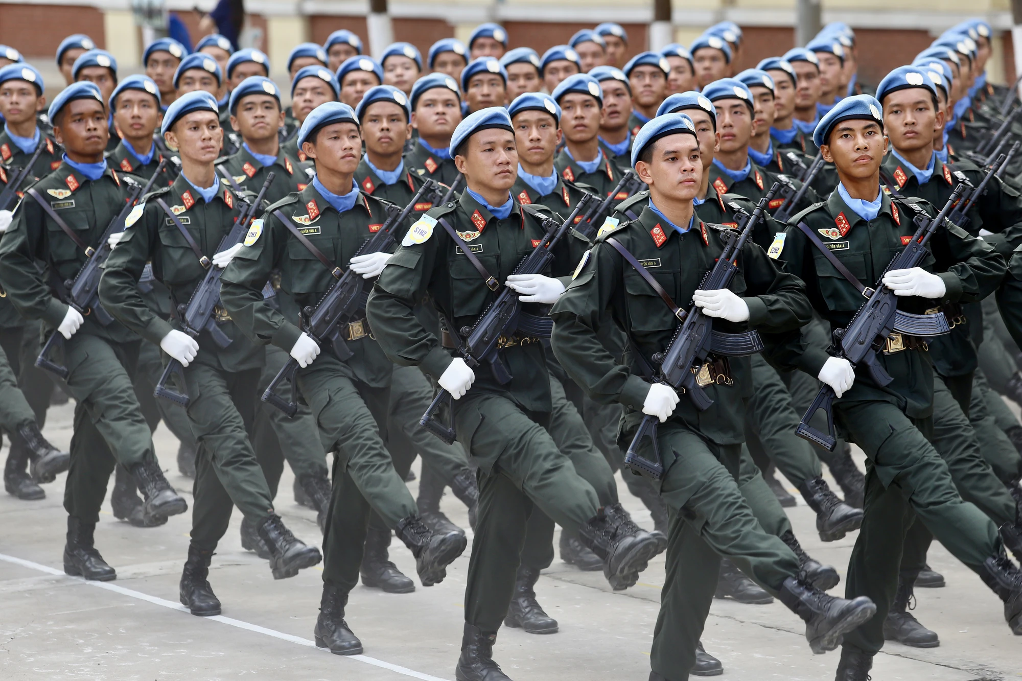 to-quoc-va-nhan-dan-1.jpg