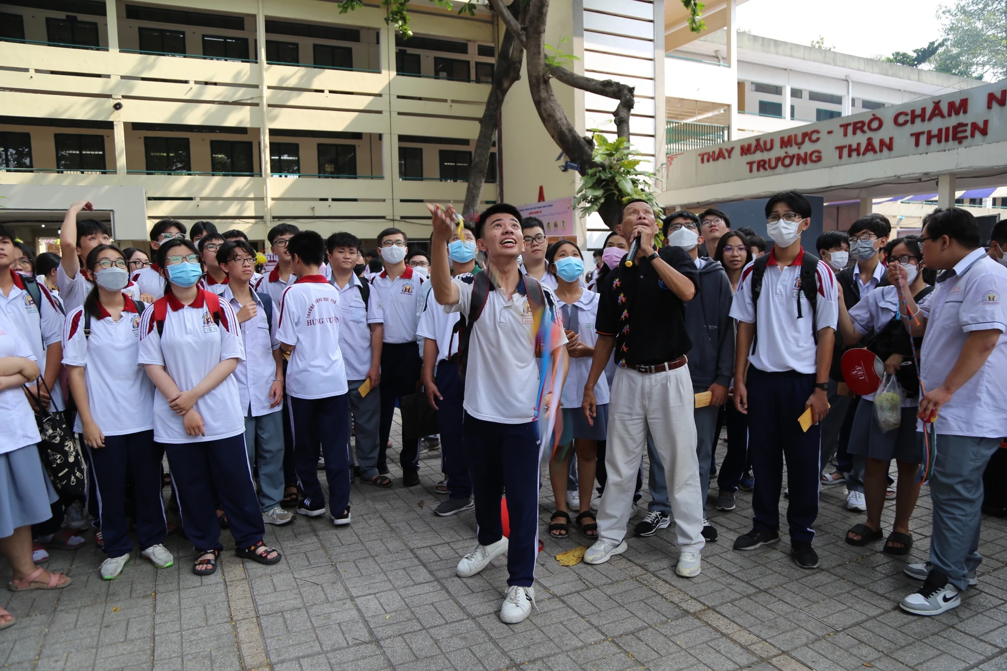 HS hứng thú khi tham gia. Ảnh: HOÀNG GIANG HS hứng thú khi tham gia. Ảnh: HOÀNG GIANG