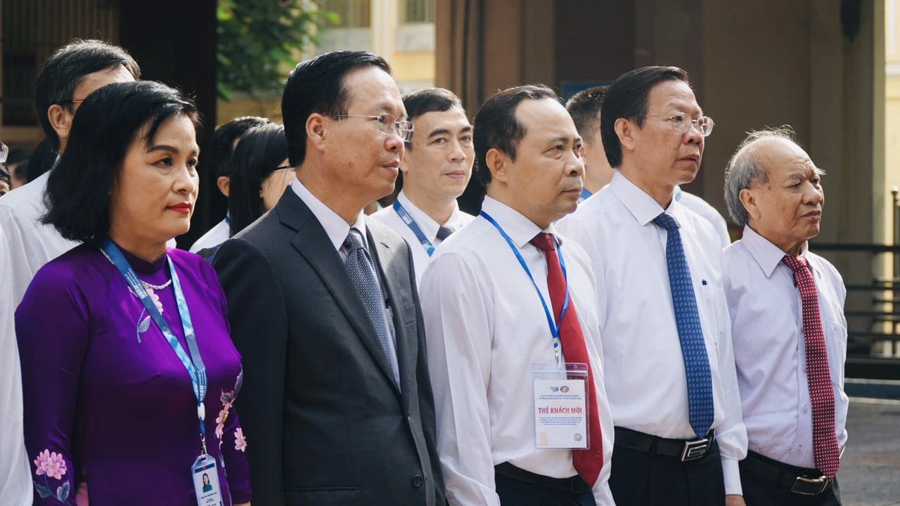 chu-tich-nuoc-vo-van-thuong-6.jpg