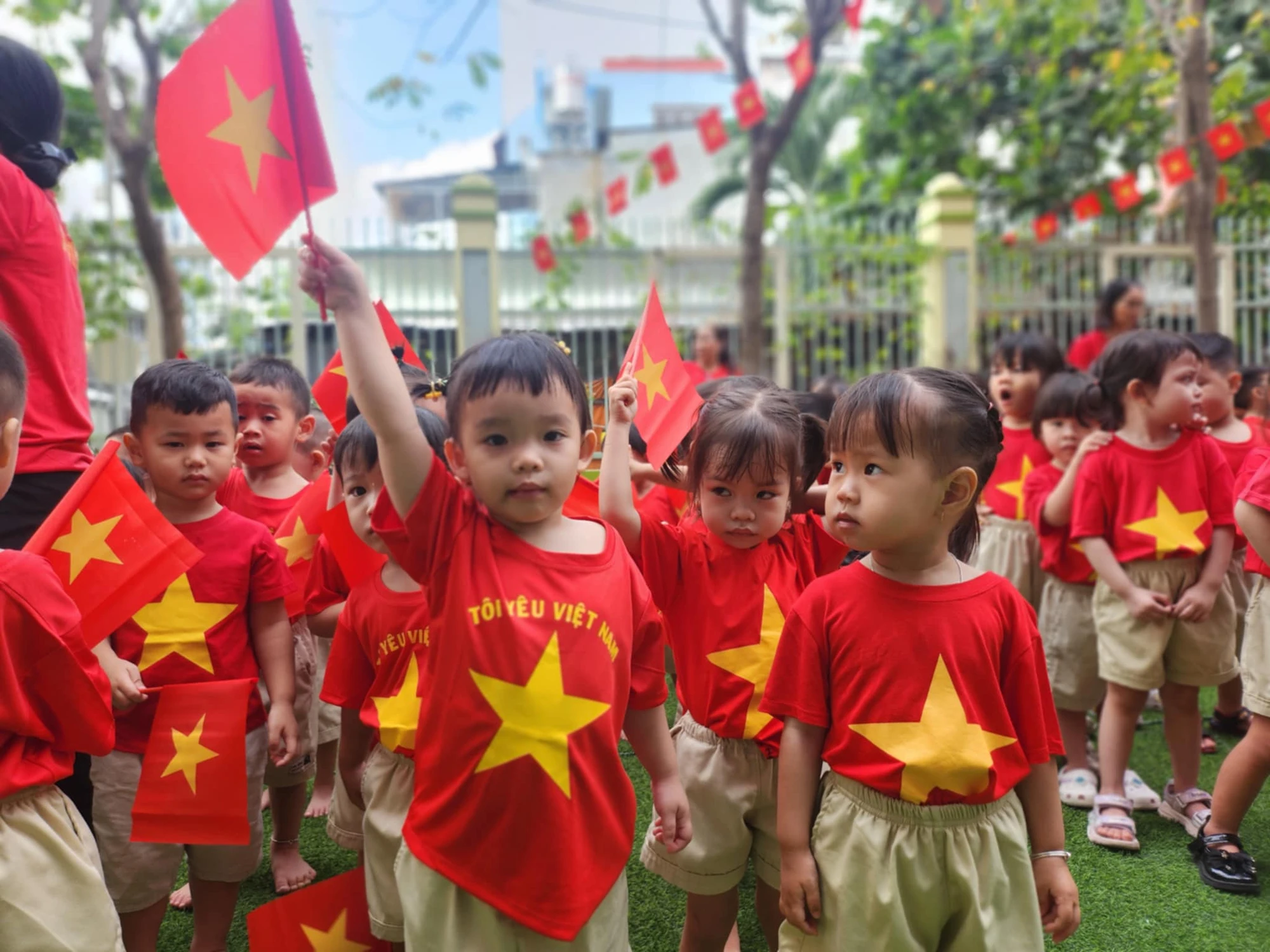 50-nam-ngay-giai-phong-mien-Nam-7.jpg