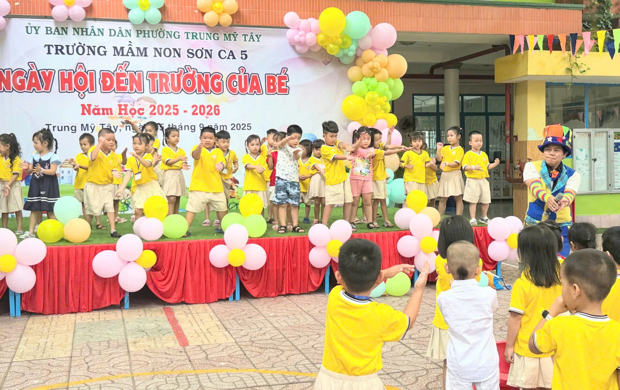 le-khai-giang-8.jpg