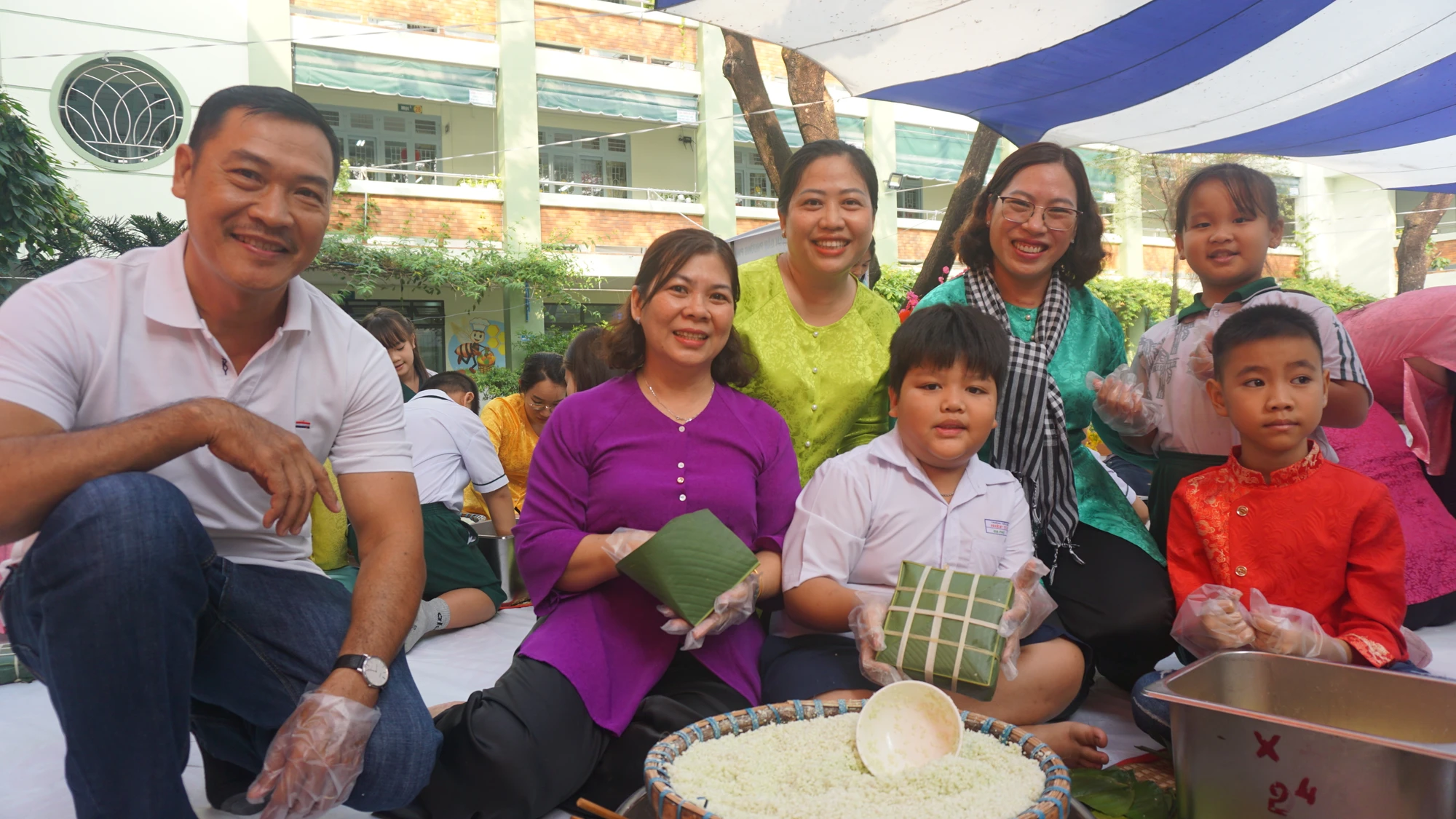 goi-banh-chung-6.JPG