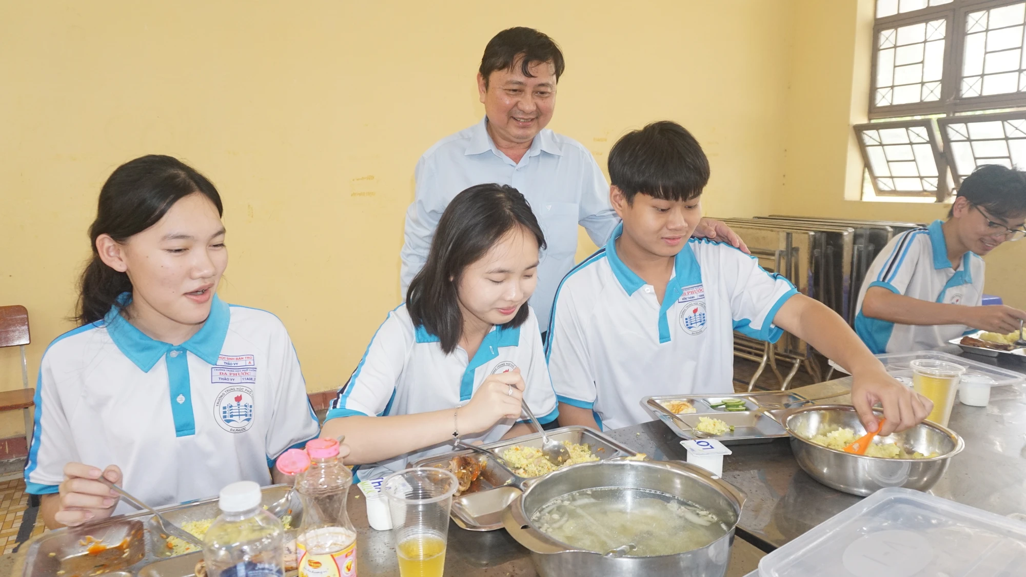 truong-thpt-da-phuoc-8.JPG