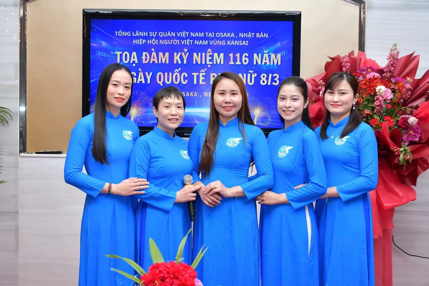 Ấm áp buổi tọa đàm mừng ngày 8-3 của phụ nữ Việt tại Osaka
