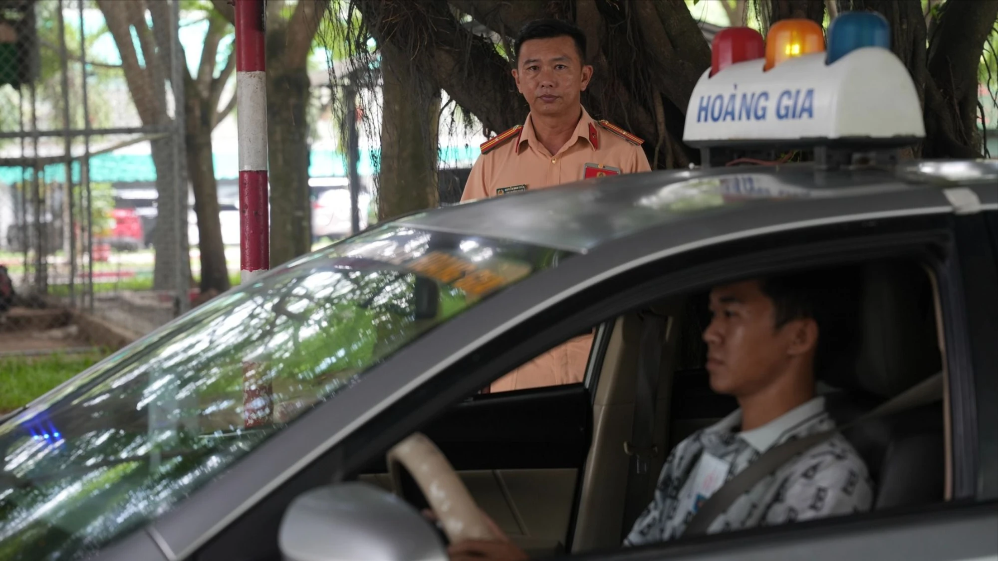 Hàng trăm học viên háo hức thi sát hạch lái xe tại TP.HCM