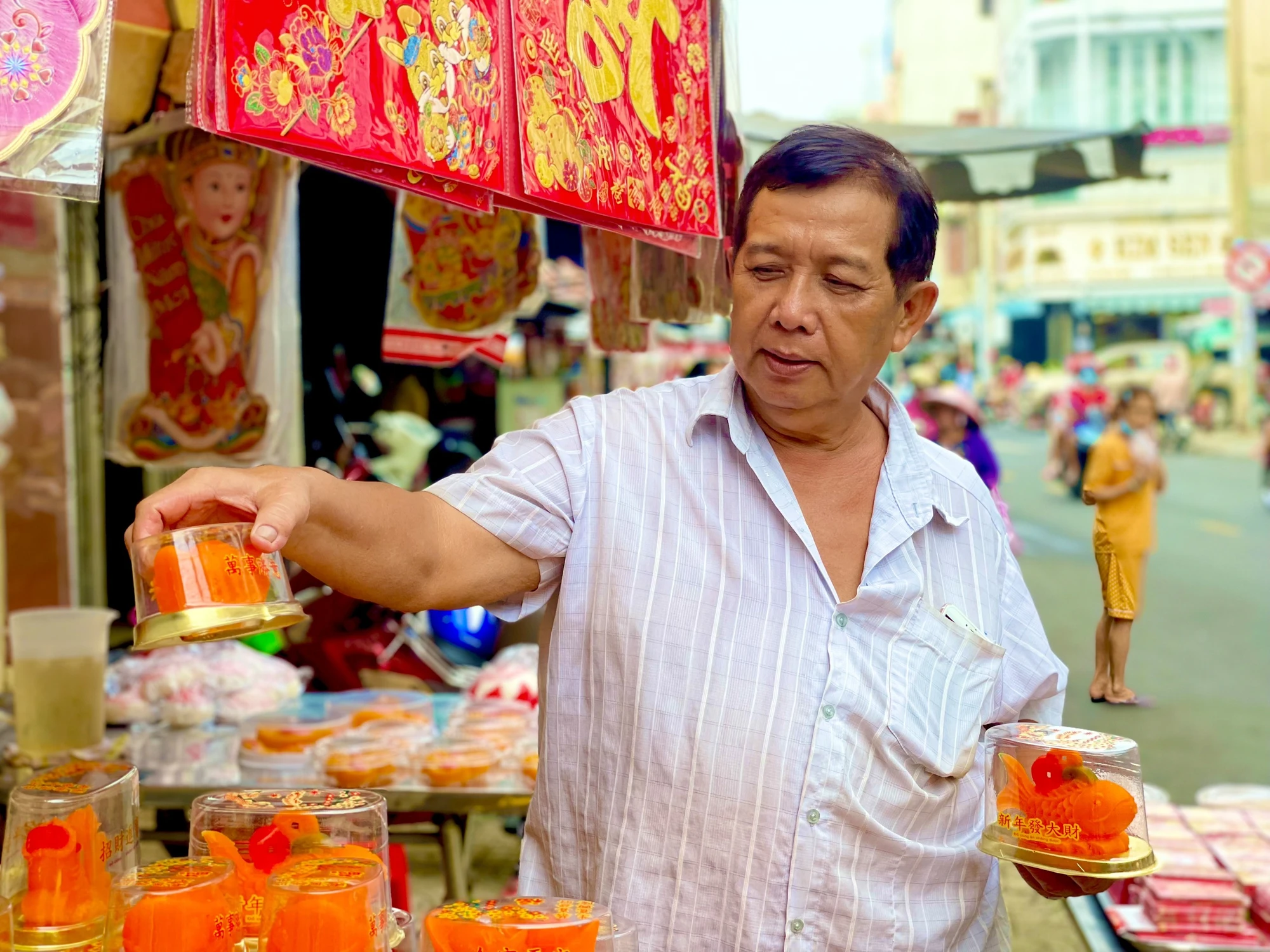 Nhộn nhịp thị trường đồ cúng lễ ông Công ông Táo ảnh 8