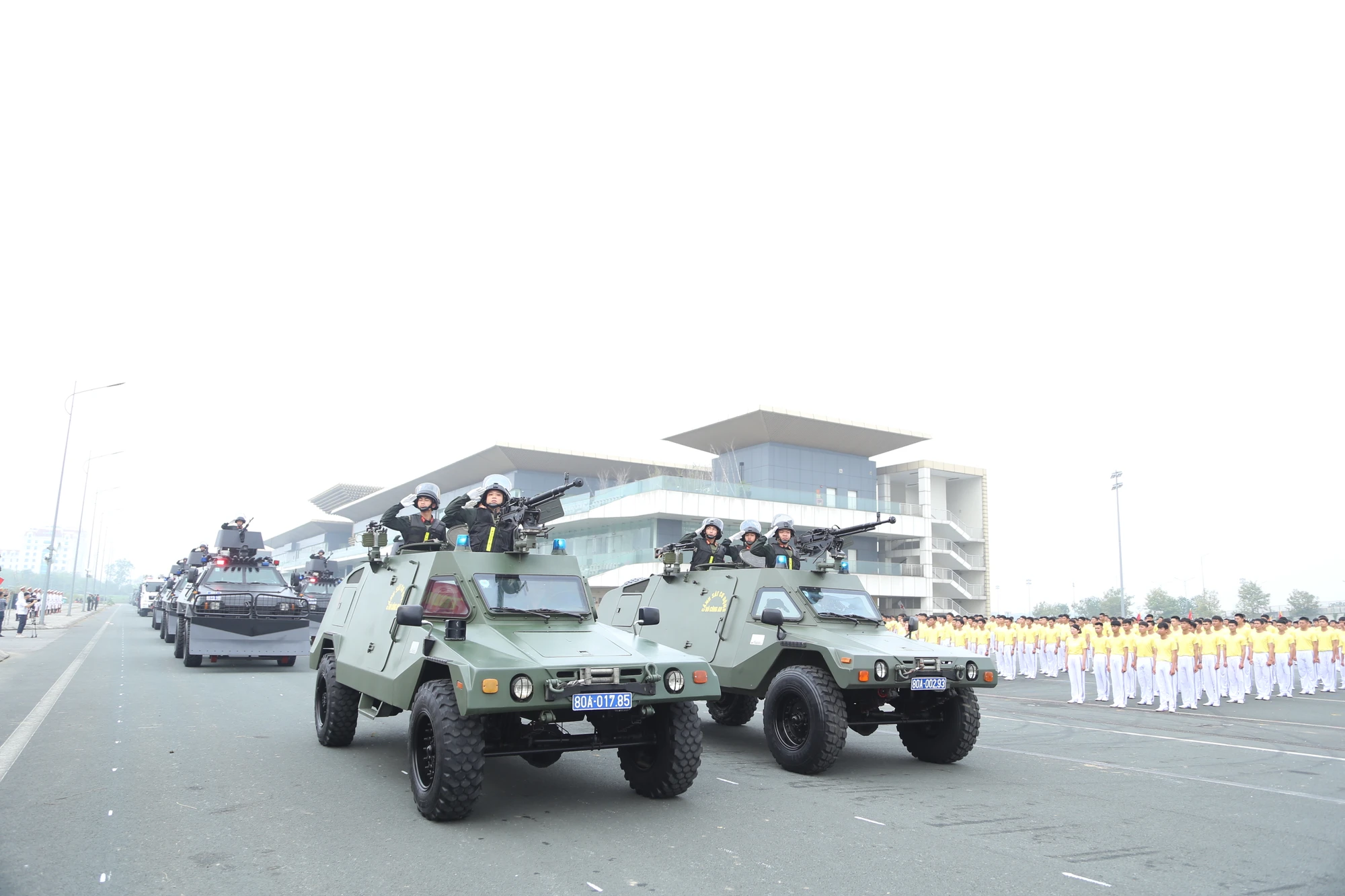 CSCD-tong-duyet-le-ky-niem-50-nam-ngay-thanh-lap-11.JPG