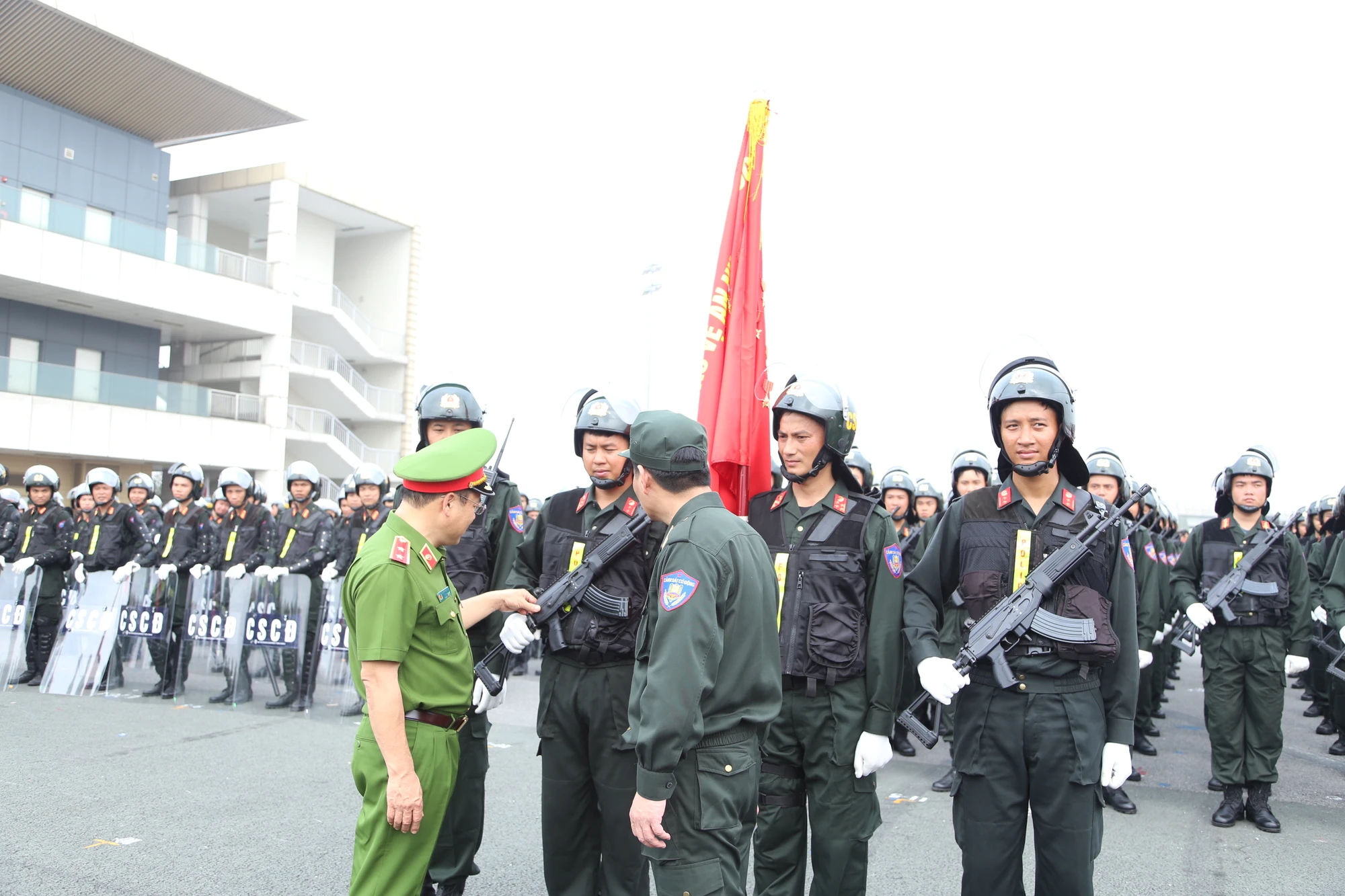 CSCD-tong-duyet-le-ky-niem-50-nam-ngay-thanh-lap-15.JPG
