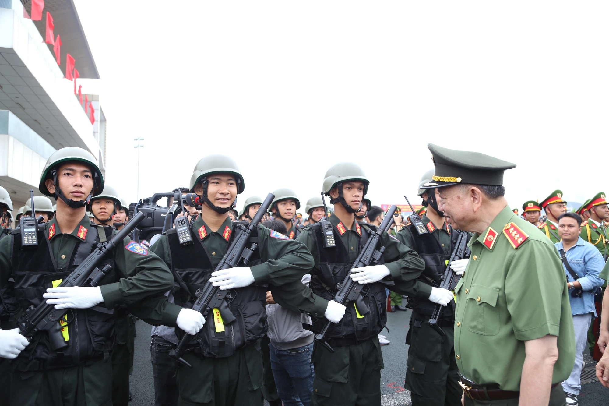 Bo-truong-To-Lam-thi-sat-tong-duyet-20.JPG