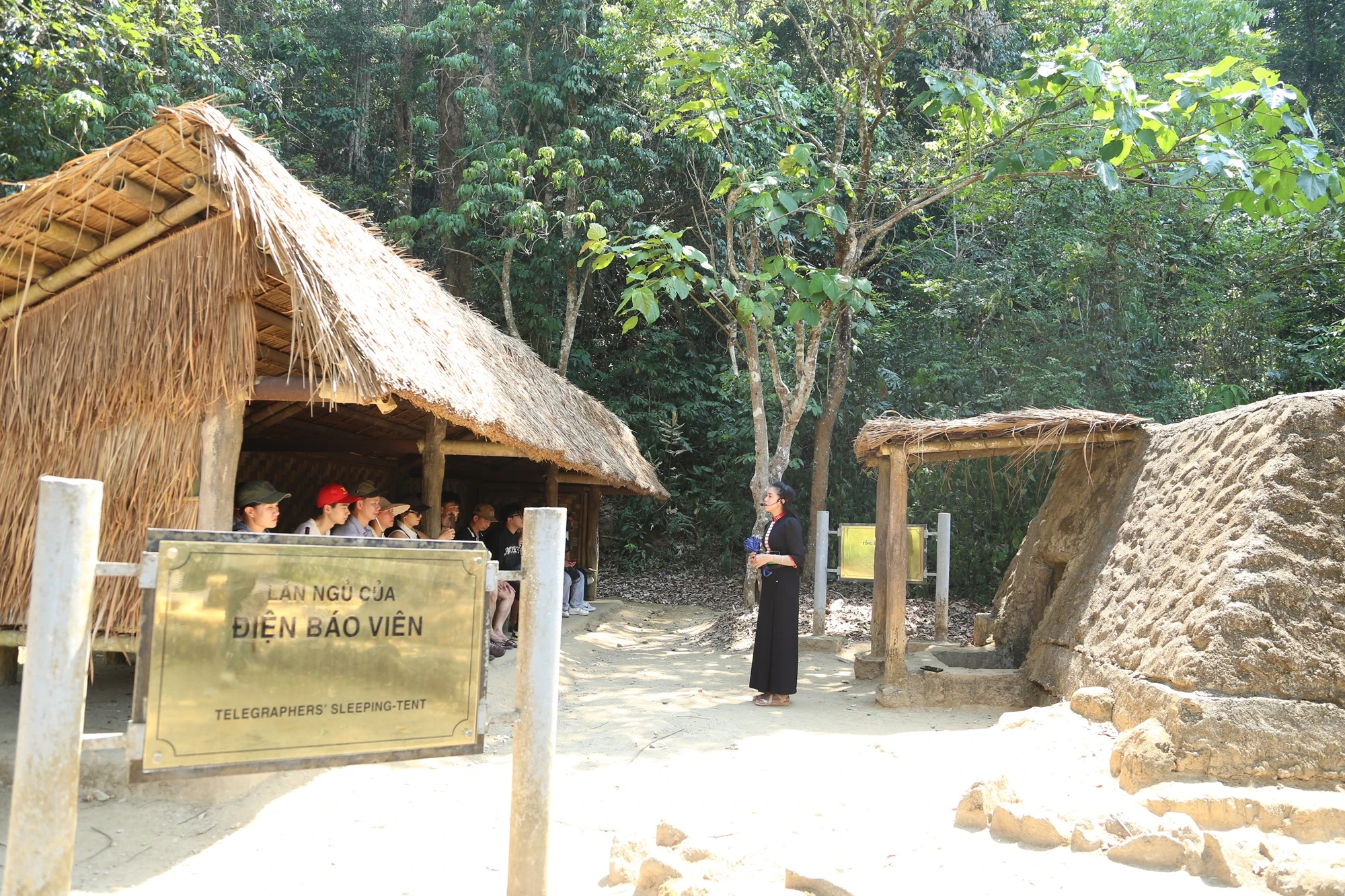 So-chi-huy-chien-dich-Dien-Bien-Phu-2.JPG