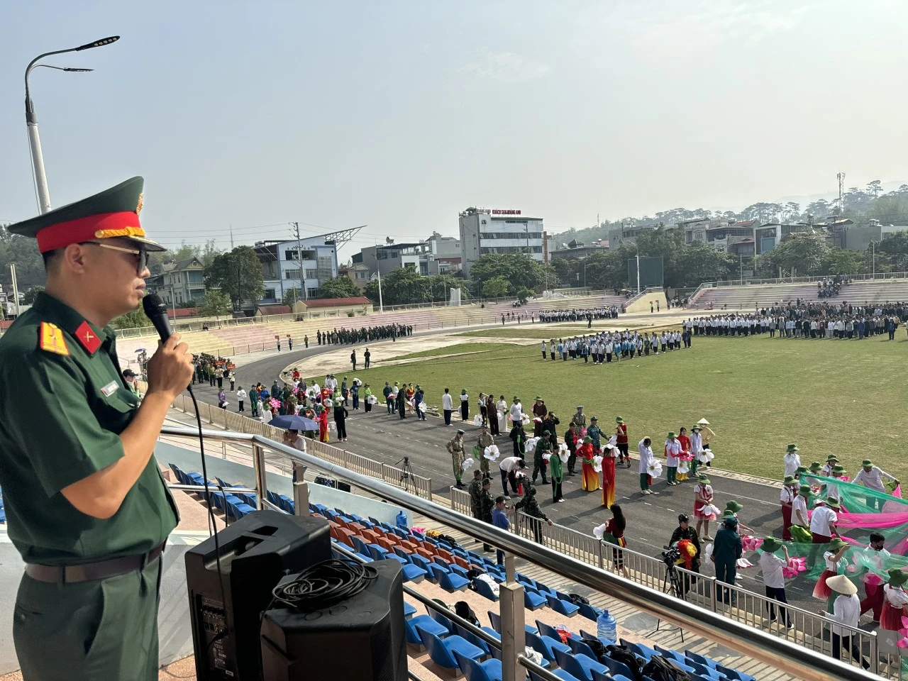 Khoi-ruoc-Quoc-huy-le-ky-niem-70-nam-chien-thang-Dien-Bien-Phu-20.jpg