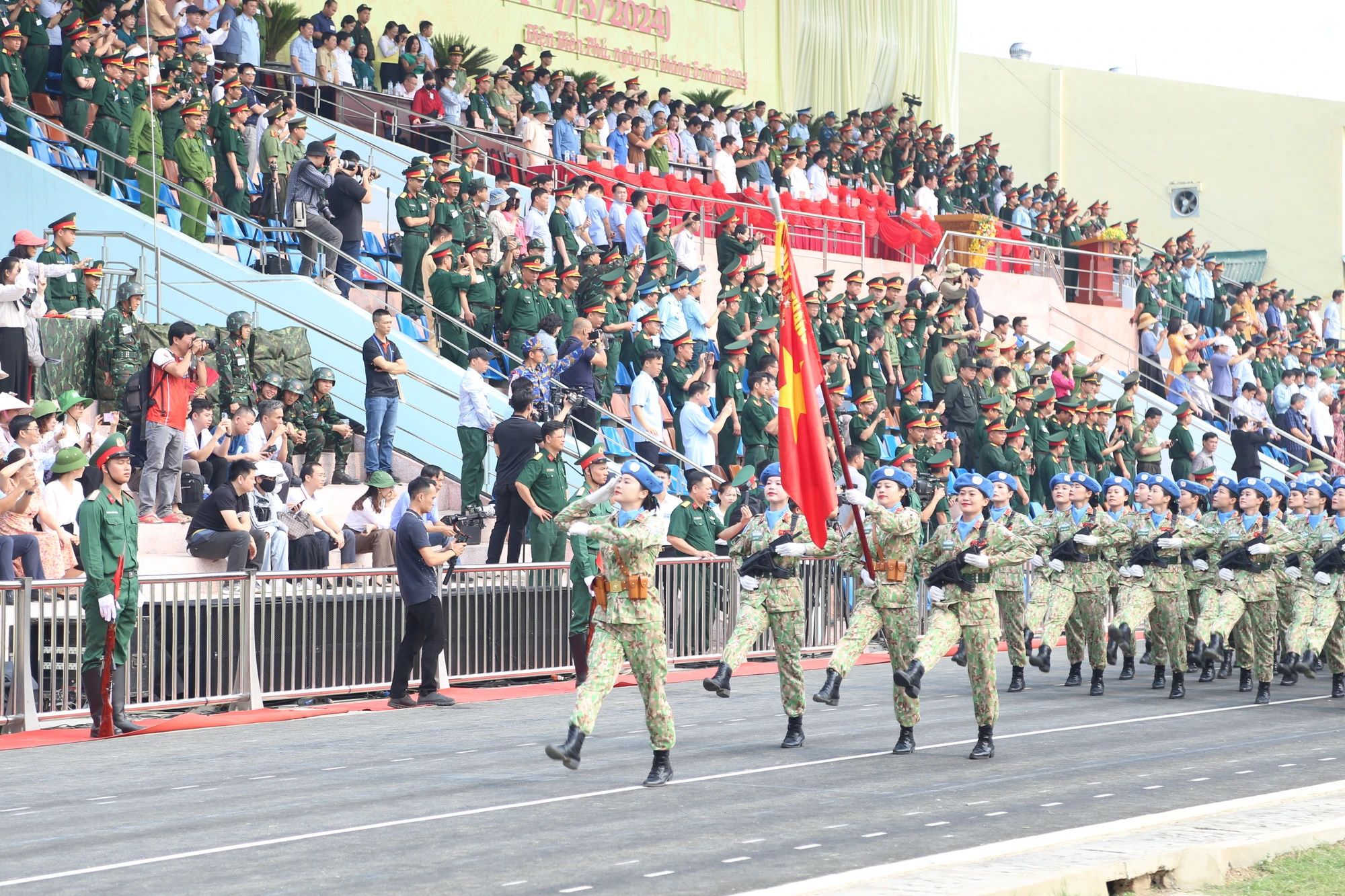 So-duyet-dieu-binh-dieu-hanh-chien-thang-Dien-Bien-Phu-25.JPG