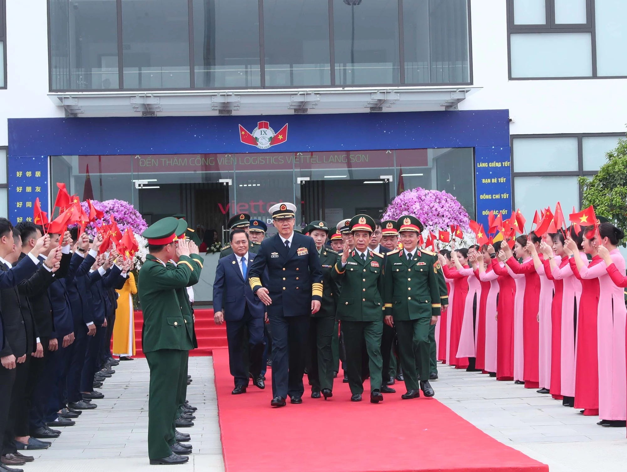 Viet-Nam-kien-dinh-giai-quyet-bang-bien-phap-hoa-binh-van-de-Bien-Dong-123.jpg