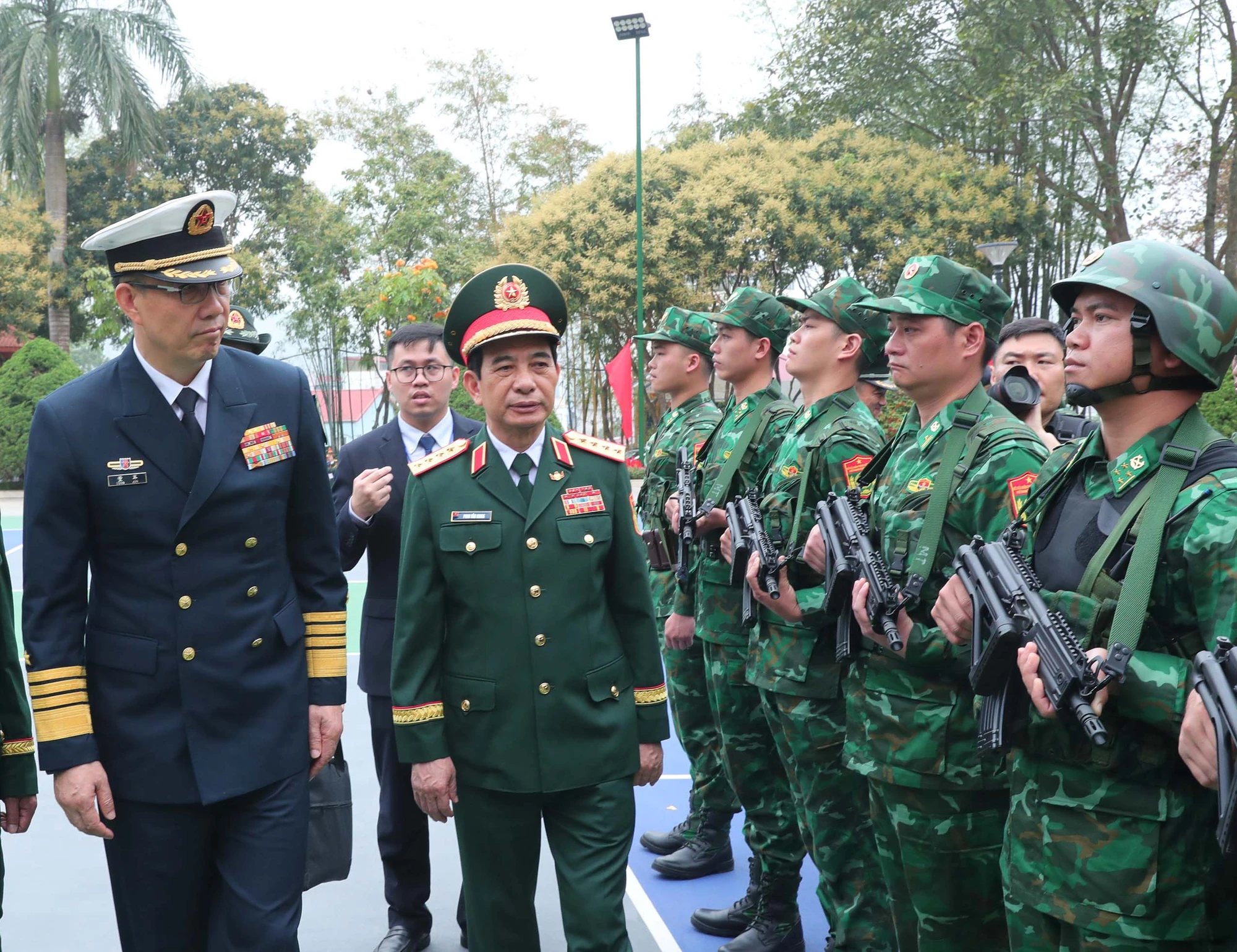Viet-Nam-kien-dinh-giai-quyet-bang-bien-phap-hoa-binh-van-de-Bien-Dong-18.jpg