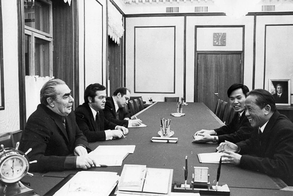 quan-he-viet-nga-1.jpg