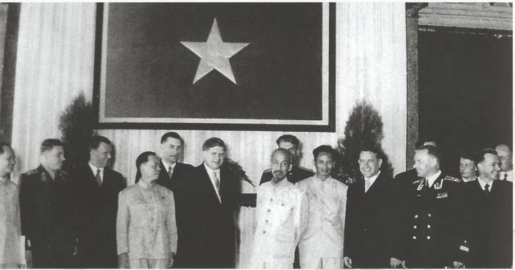 quan-he-viet-nga-1.jpg