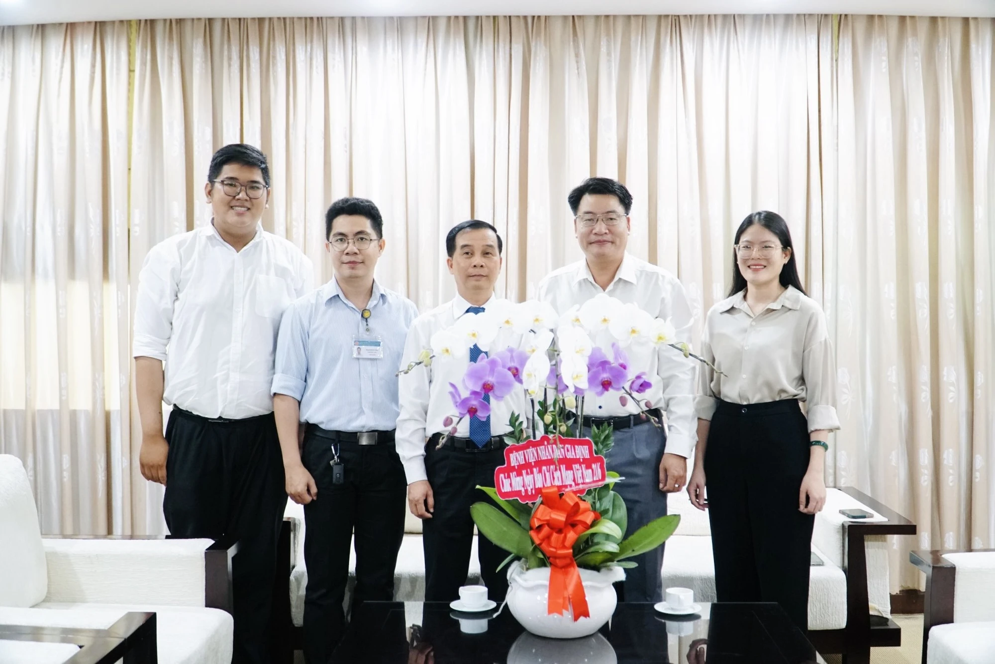 bao-phap-luat-tp.hcm-8.jpg