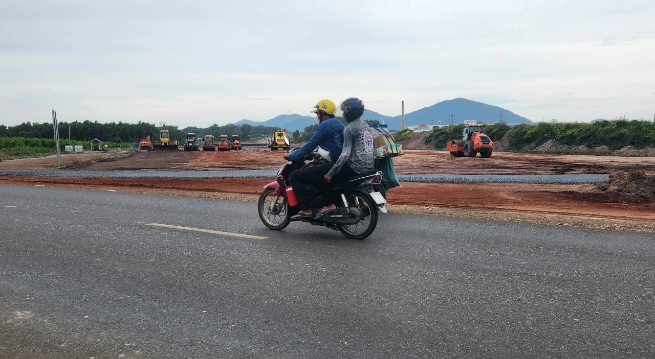 Hối hả thi công cao tốc Biên Hòa- Vũng Tàu, tháng 9-2025 sẽ hoàn thành