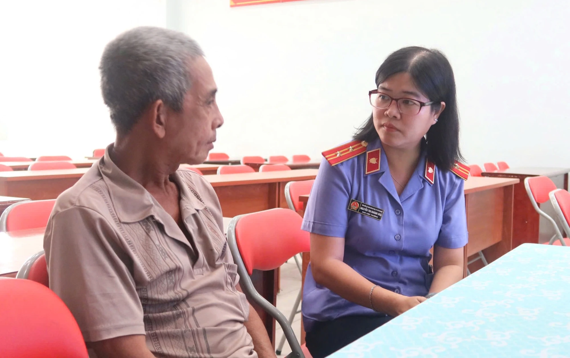 song-khong-giay-to-nguoi-dan-duoc-cap-giay-khai-sinh-nho-kien-nghi-cua-vksnd-khu-vuc-3-tp-hcm-5.jpg