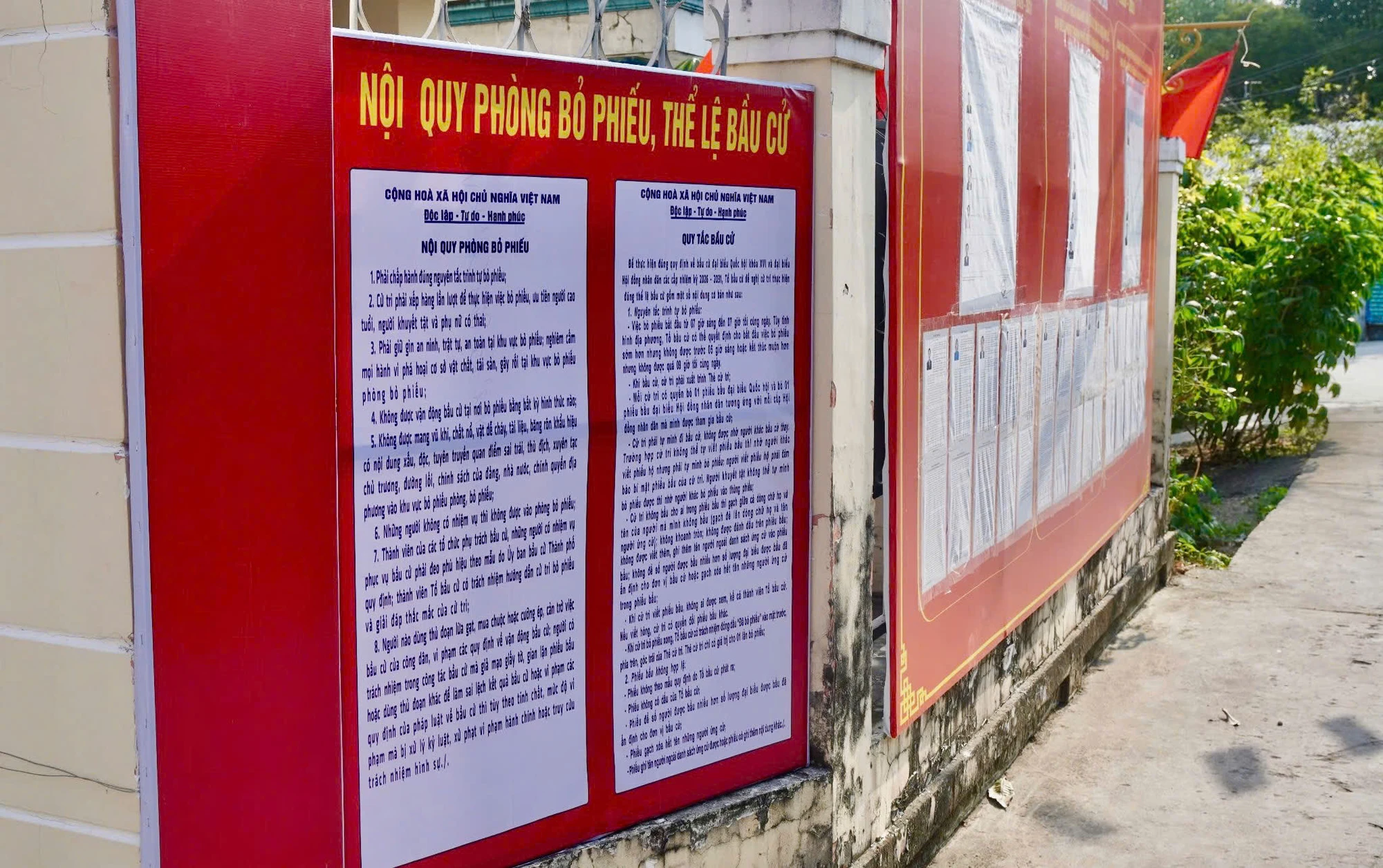 truoc-gio-bau-cu-cu-tri-ap-thieng-lieng-san-sang-gui-gam-niem-tin-qua-la-phieu-6.jpg