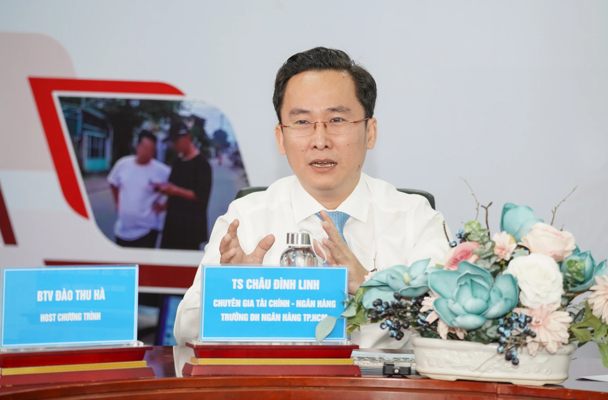 goc-nhin-ve-mua-ban-xe-ngan-vach-ro-cac-chieu-tro-bao-tranh-chap-hop-dong-thue-dai-han-2.jpg