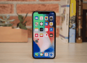 iPhone X 64 GB giảm chỉ còn 9,5 triệu đồng