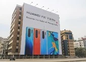 Huawei Mate 20 Pro bất ngờ phát nổ trong rạp hát ảnh 1 Huawei P30 Pro giảm sốc chỉ còn 3 triệu đồng?