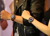 Cách kích hoạt tính năng cảnh báo nguy hiểm trên smartwatch ảnh 4 Nhận và trả lời cuộc gọi ngay trên đồng hồ thông minh