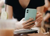iPhone 6S 32 GB giảm giá còn 3,19 triệu đồng nhân dịp 20-11 ảnh 2 Cách nhận biết iPhone khóa mạng và iPhone quốc tế cực nhanh