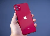 Apple nói gì về việc iPhone hao pin sau khi nâng cấp iOS 15.4? ảnh 1 iPhone 11 giảm giá chỉ còn 12,6 triệu đồng