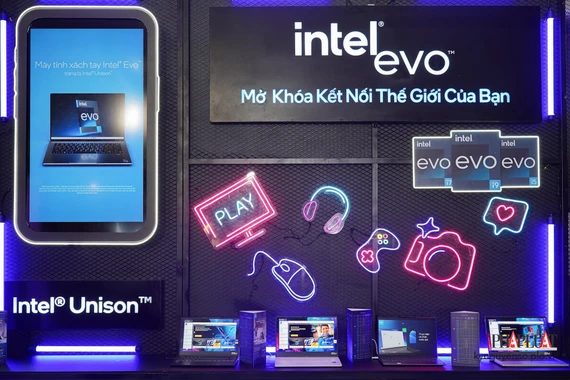 Sự kiện Intel Tech Camp 2023 thu hút nhiều bạn trẻ tham dự. Ảnh: TIỂU MINH